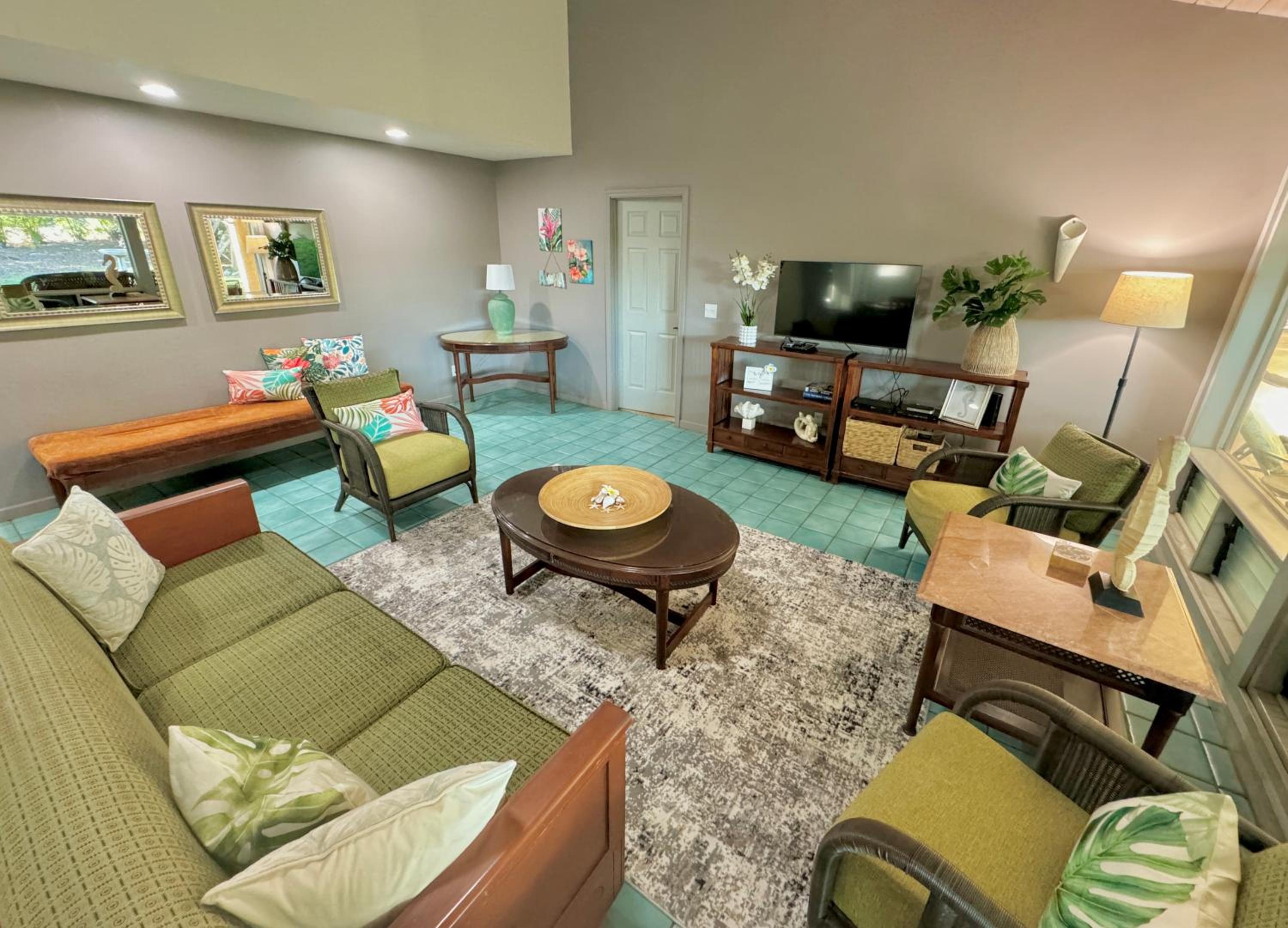Private Spacious Retreat in Paradise view 3