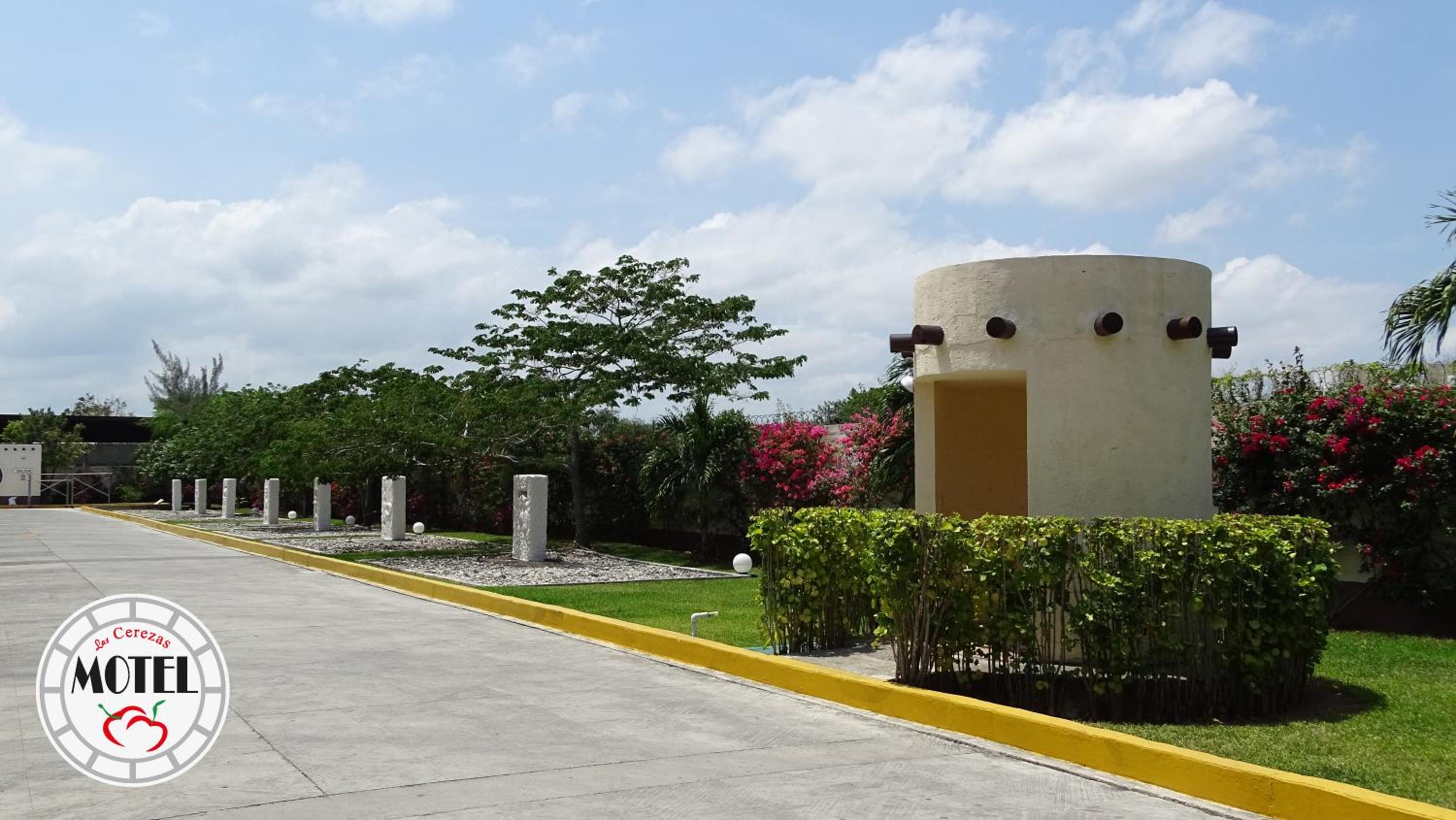 Motel Las Cerezas