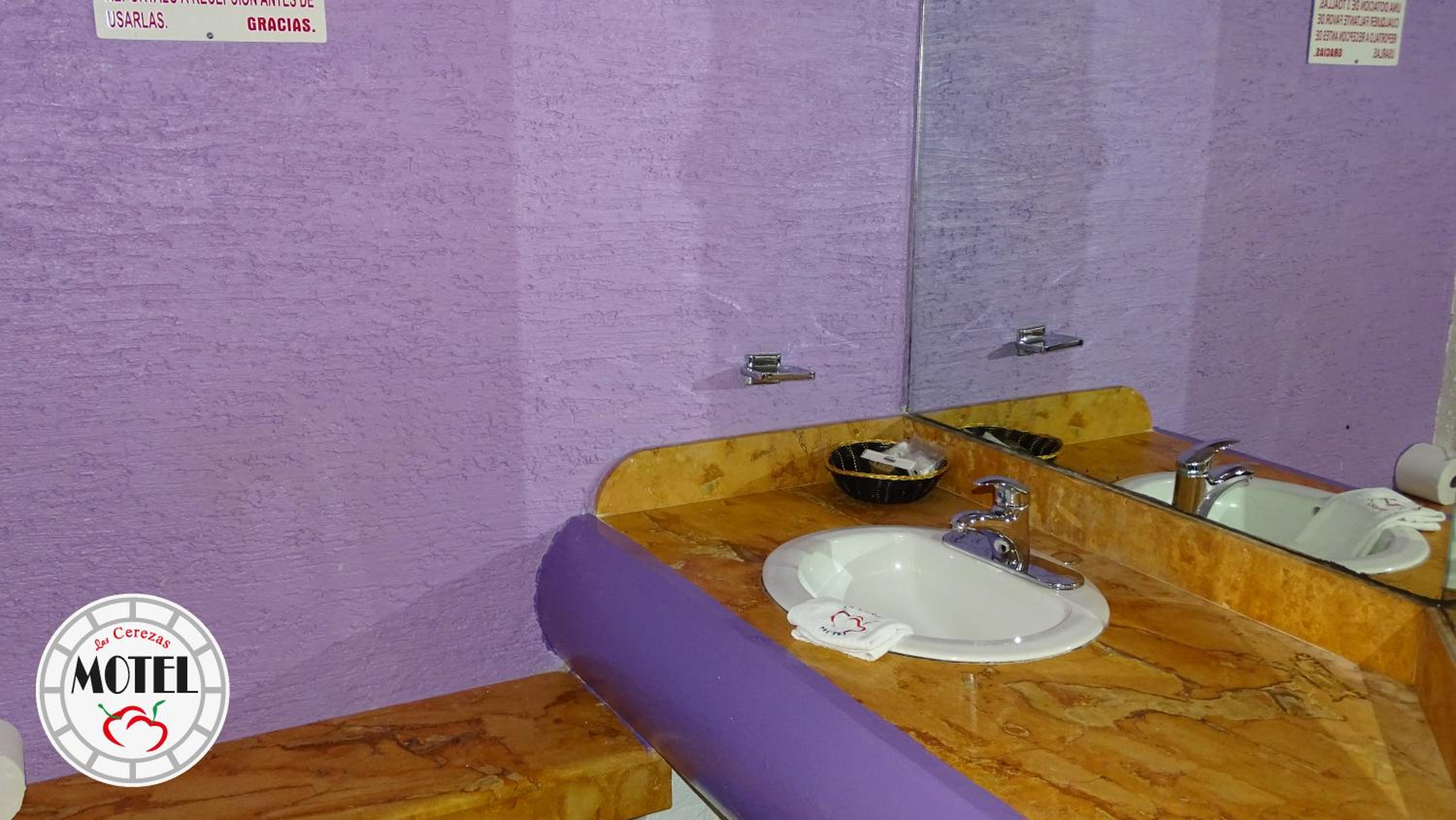 Motel Las Cerezas