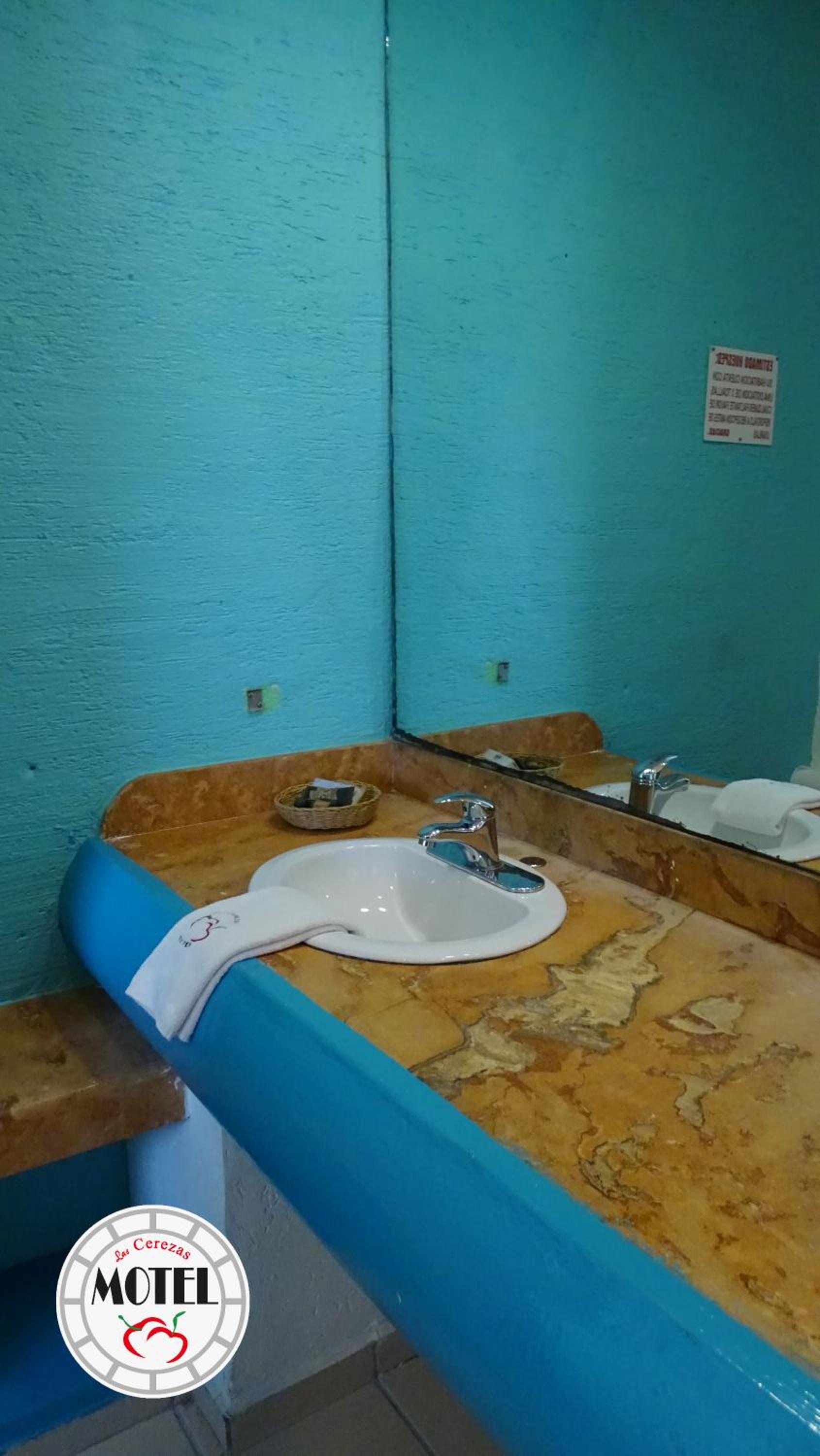 Motel Las Cerezas