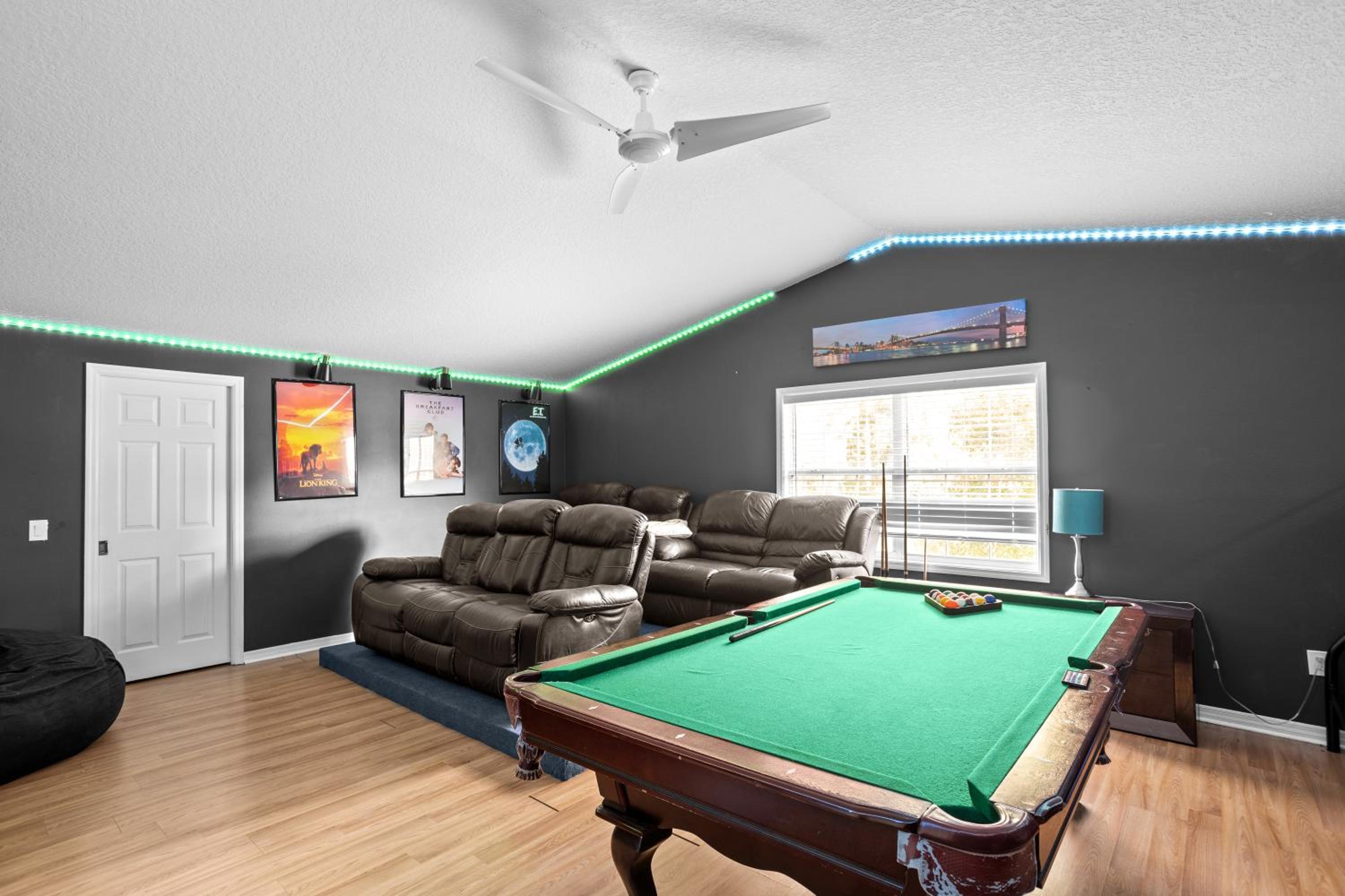 Spacious Lakefront House with Pool, Hottub, & Boating