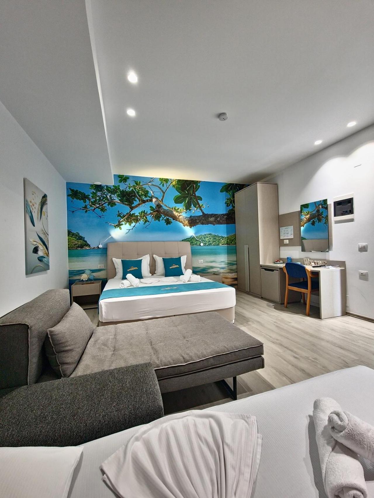 Suncoast Rooms Saranda near Port & Beach