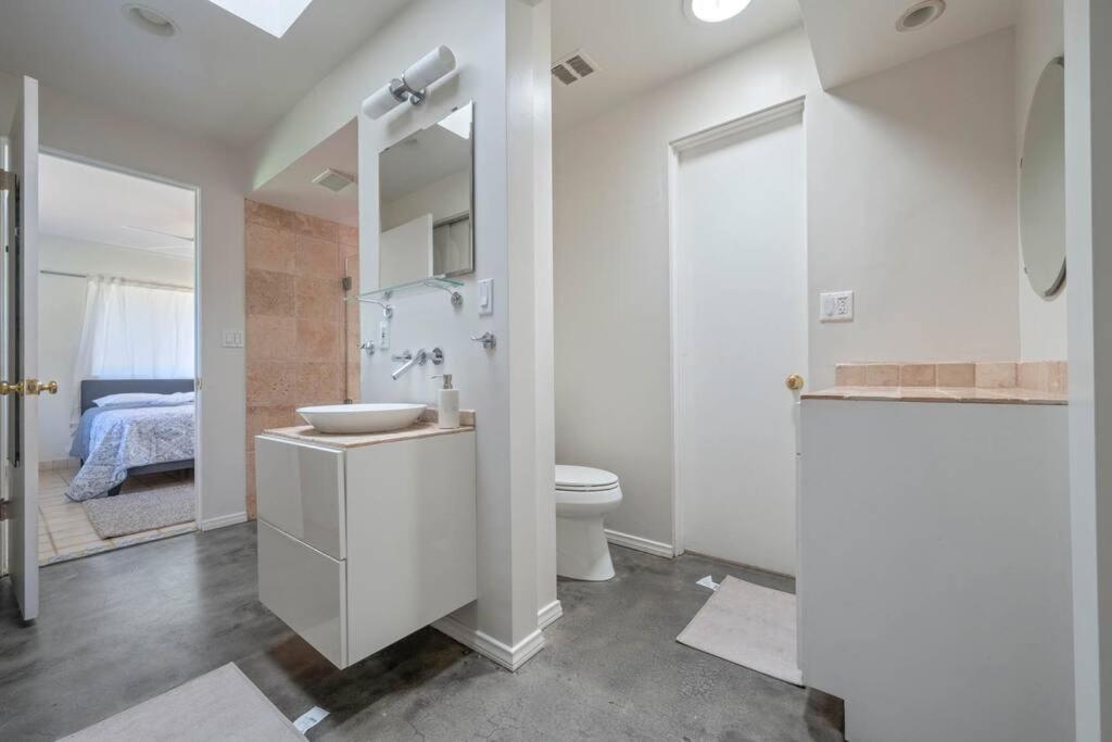 Oakdale Retreat with Pool & More