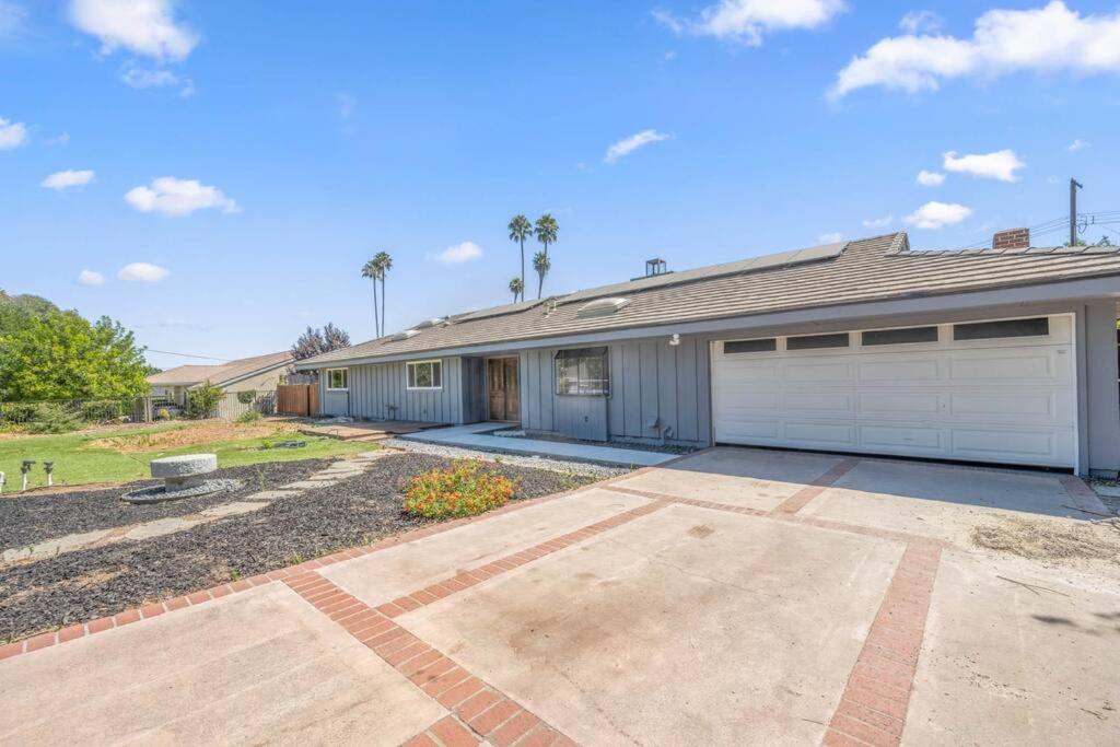 Oakdale Retreat with Pool & More
