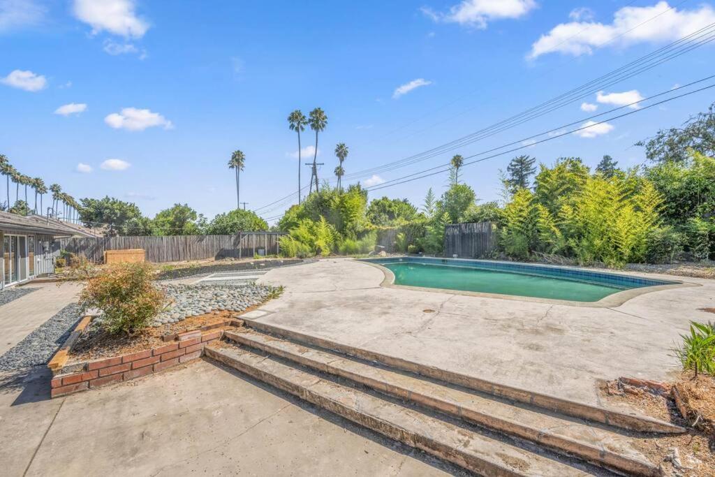 Oakdale Retreat with Pool & More