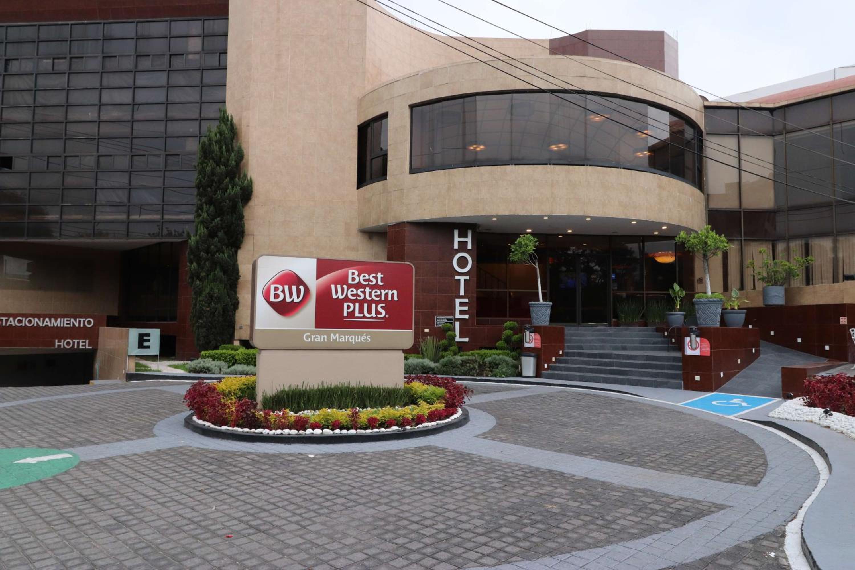 Hotel Best Western Plus Gran Marques - Image 1