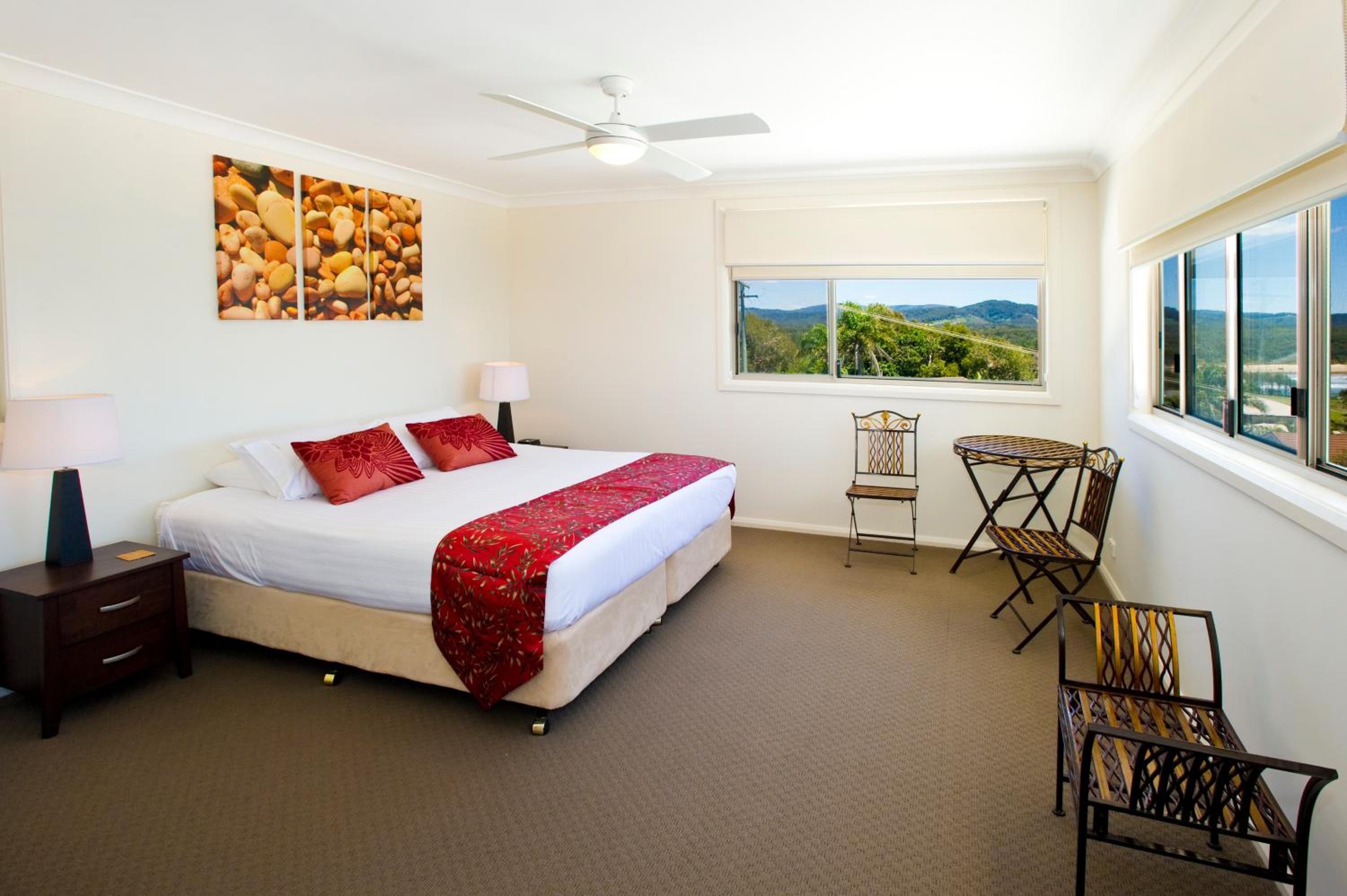Solitary Islands Lodge