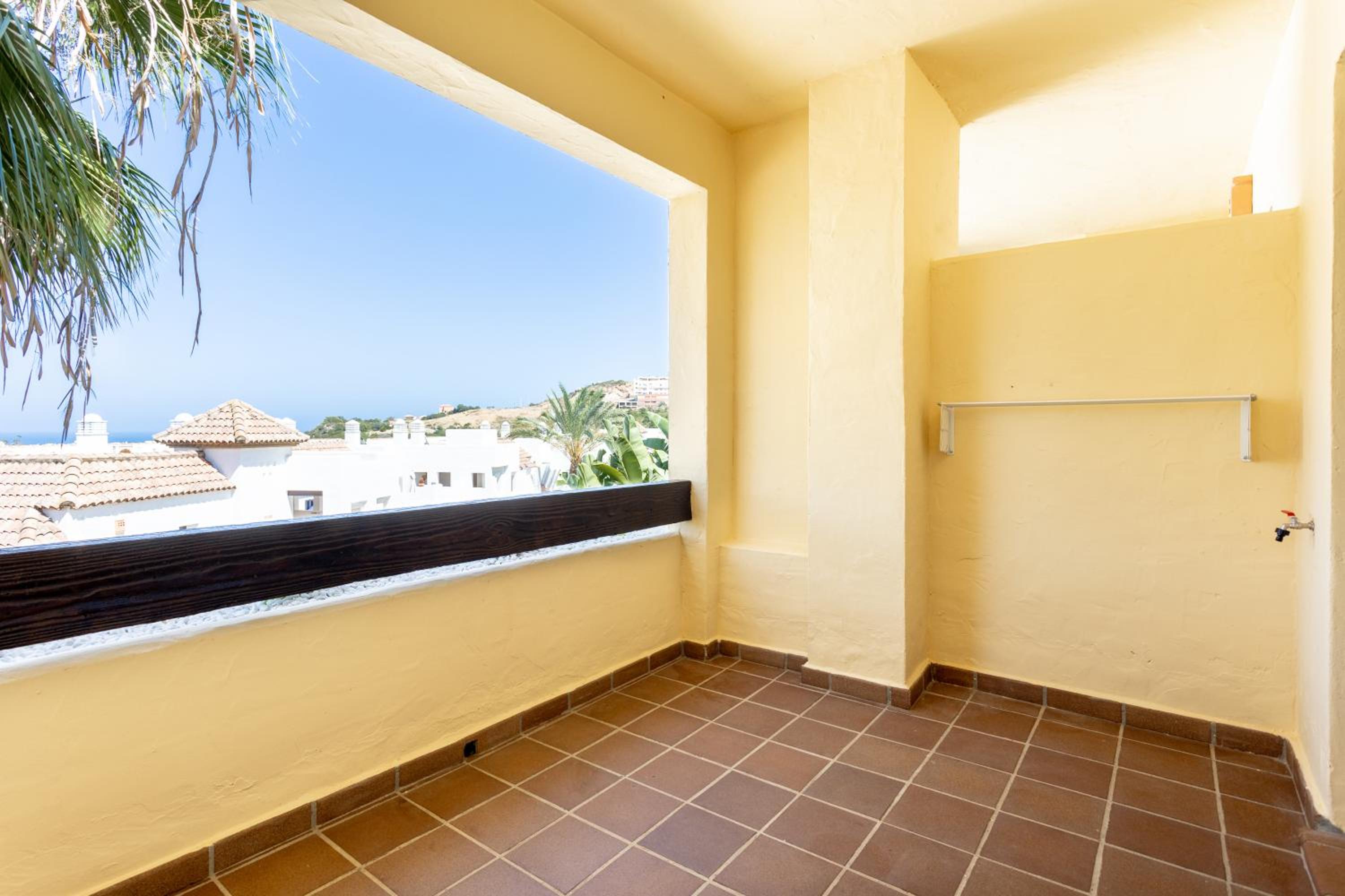 Duquesa Village Property
