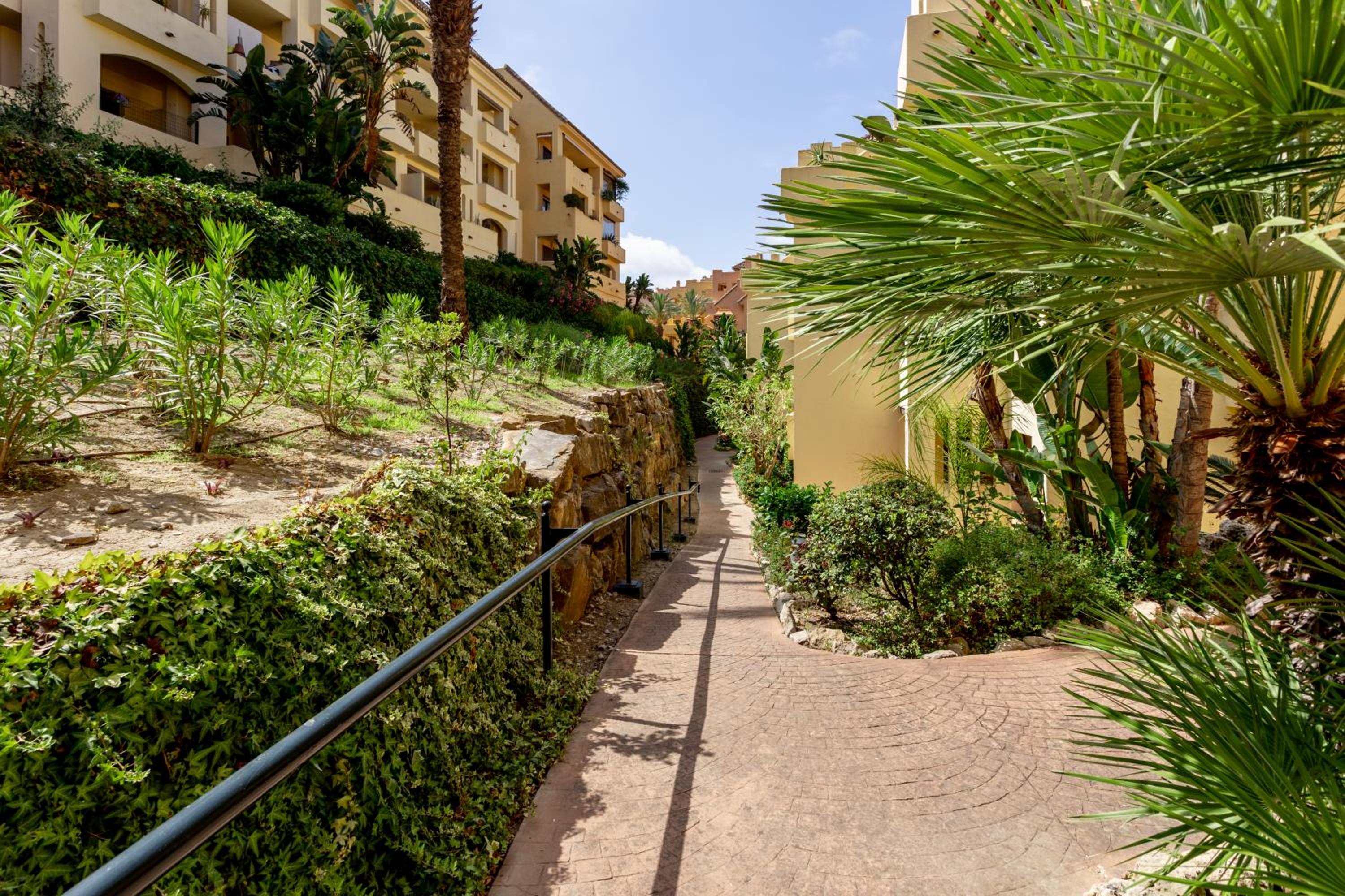 Duquesa Village Property