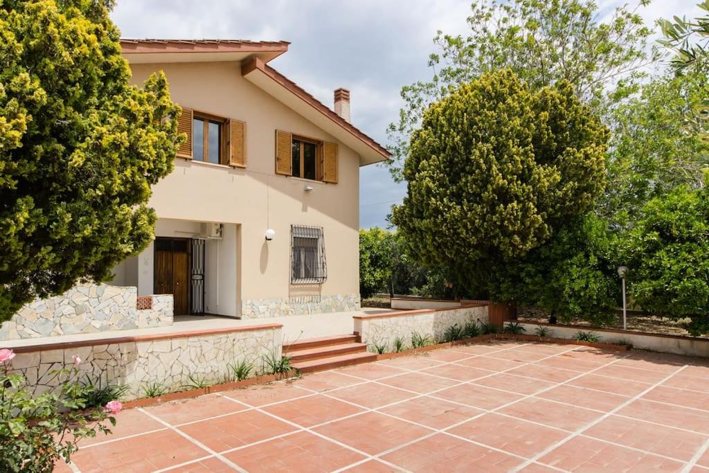 Villa degli Ulivi - Garden view 3