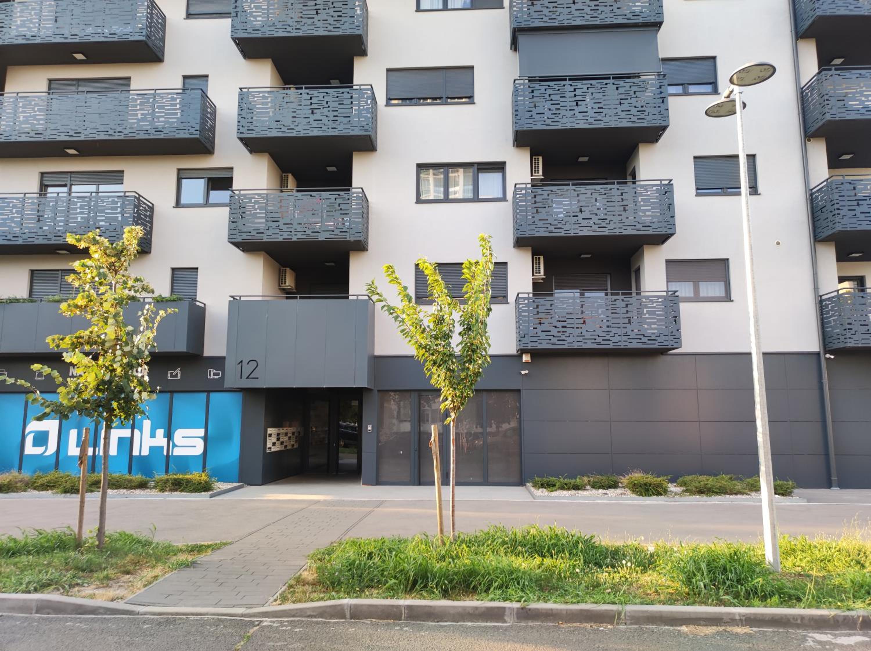 City East Apartment Zagreb with private parking view 2