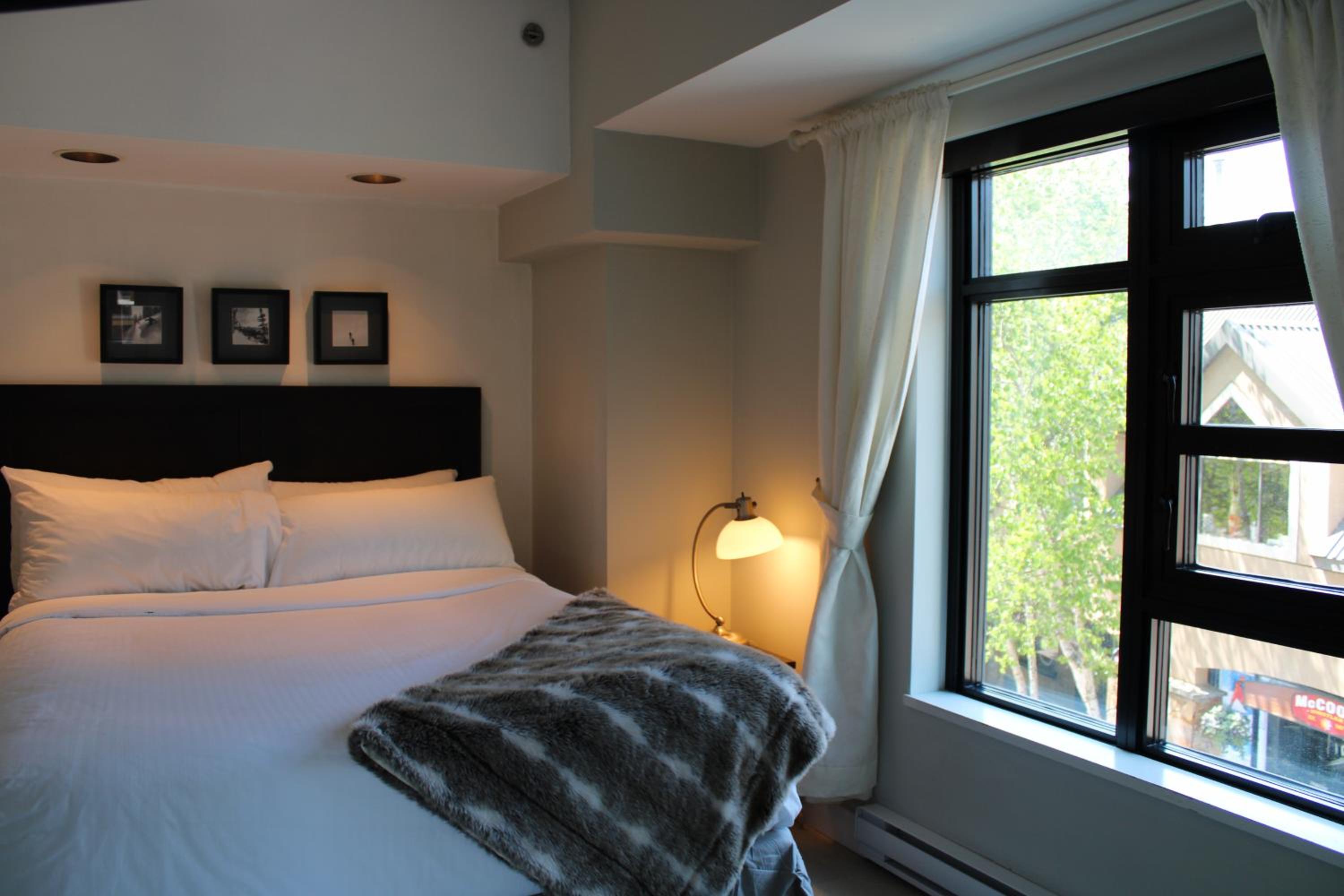 Gibbons Life Accommodations