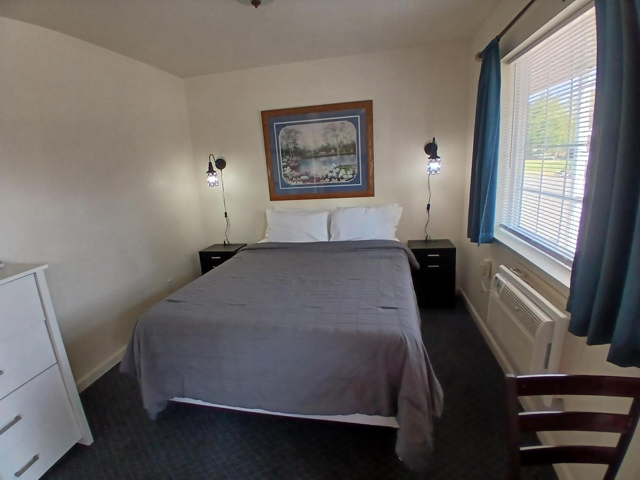 Silver Lakes Inn view 2