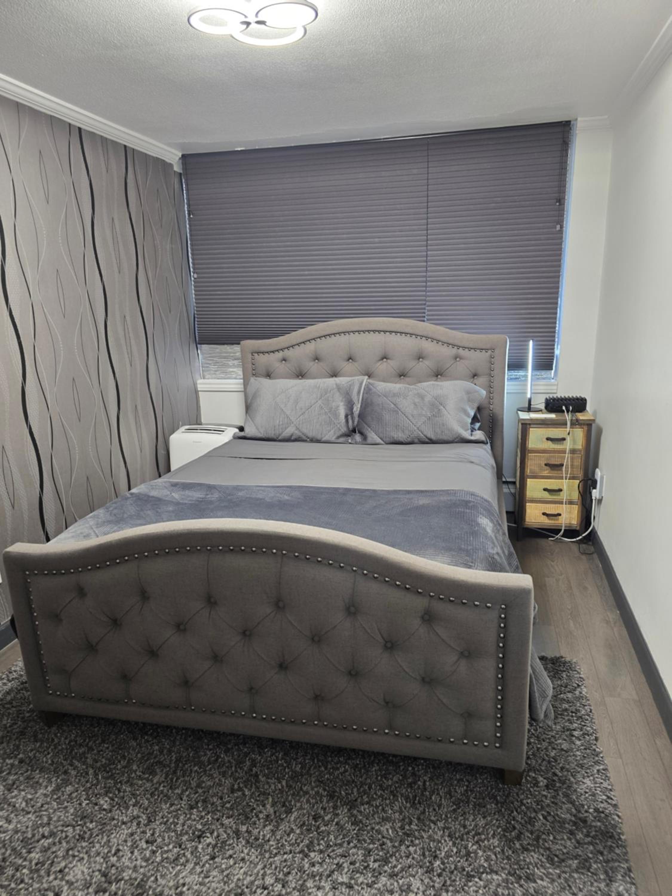 Designer-Luxury. WaterView, Parking, Rooftop pool