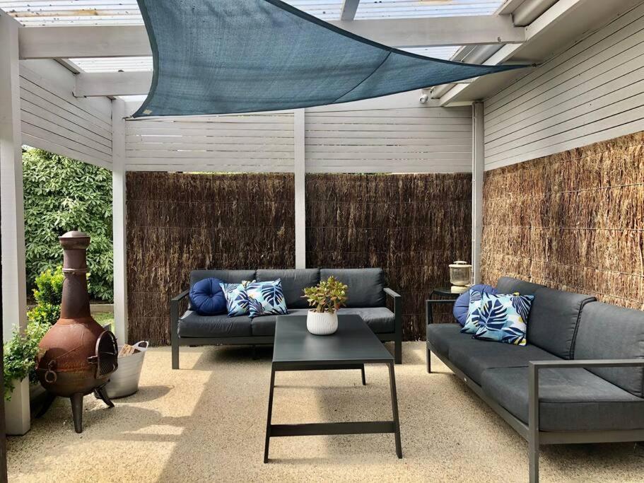 Fully Equipped Beachhouse