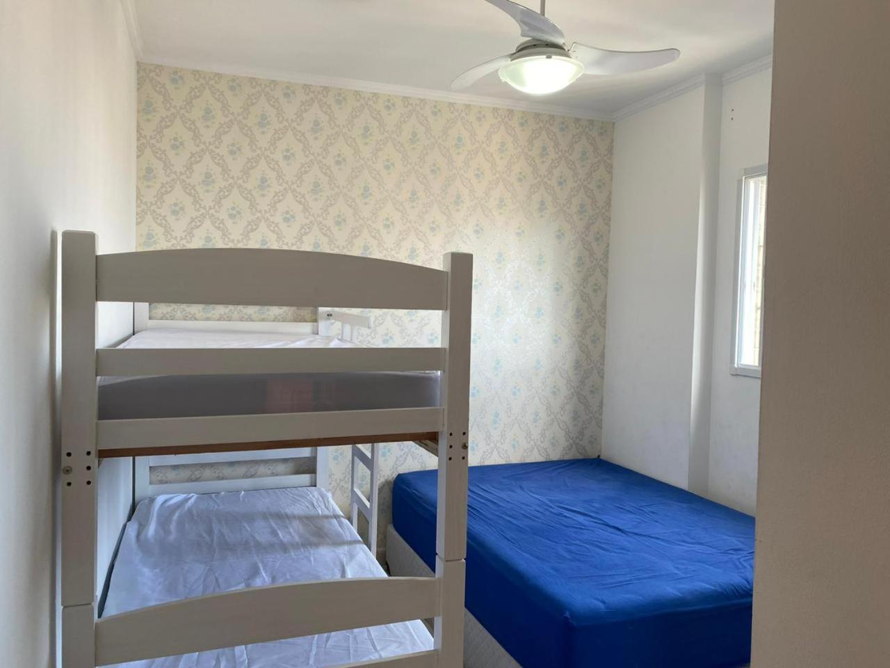 Apartamento na praia por temporada