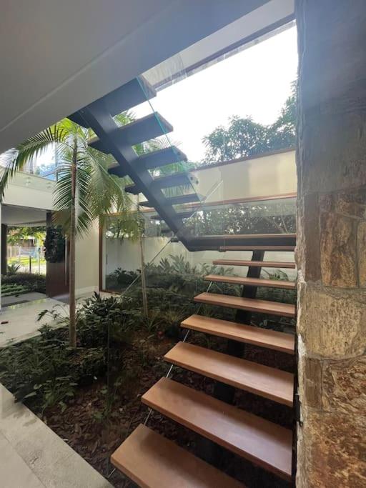 Pool Villa front sea Campeche beach private condo