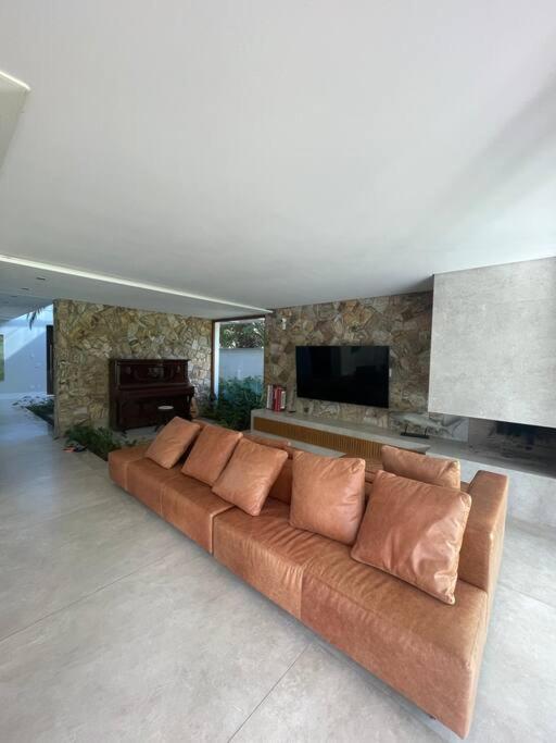 Pool Villa front sea Campeche beach private condo