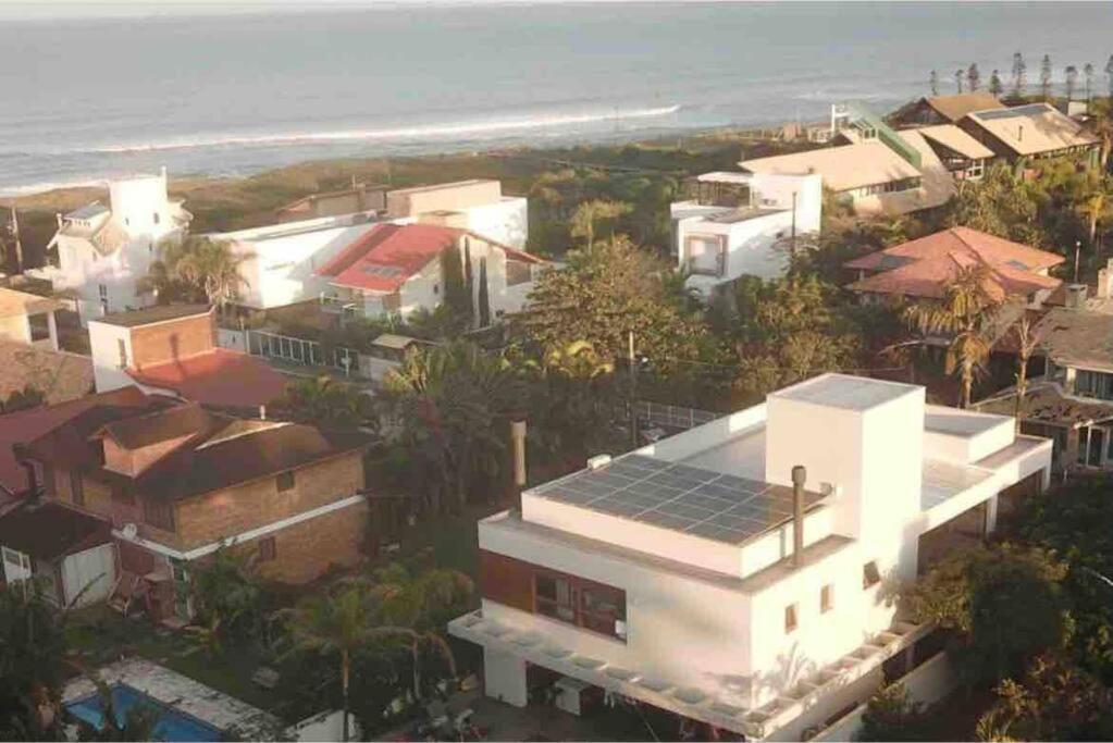 Pool Villa front sea Campeche beach private condo