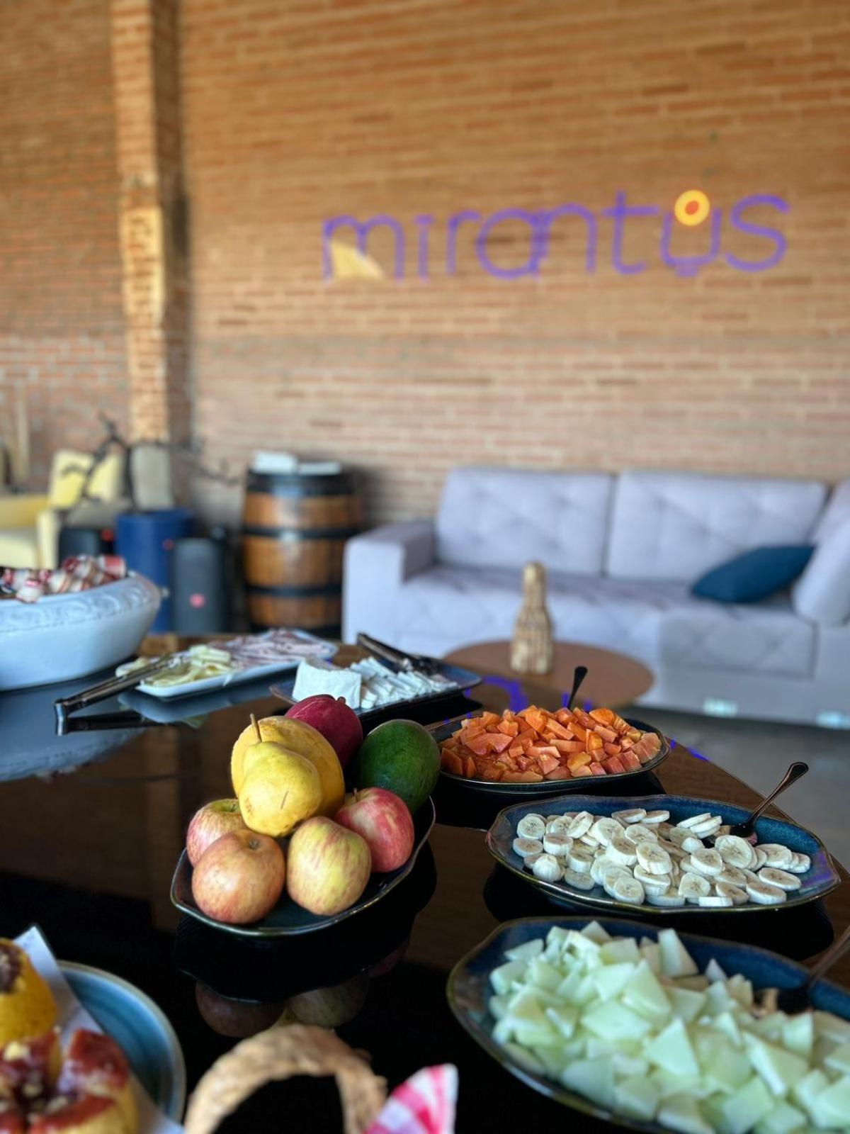 Hotel Vinicola Mirantus