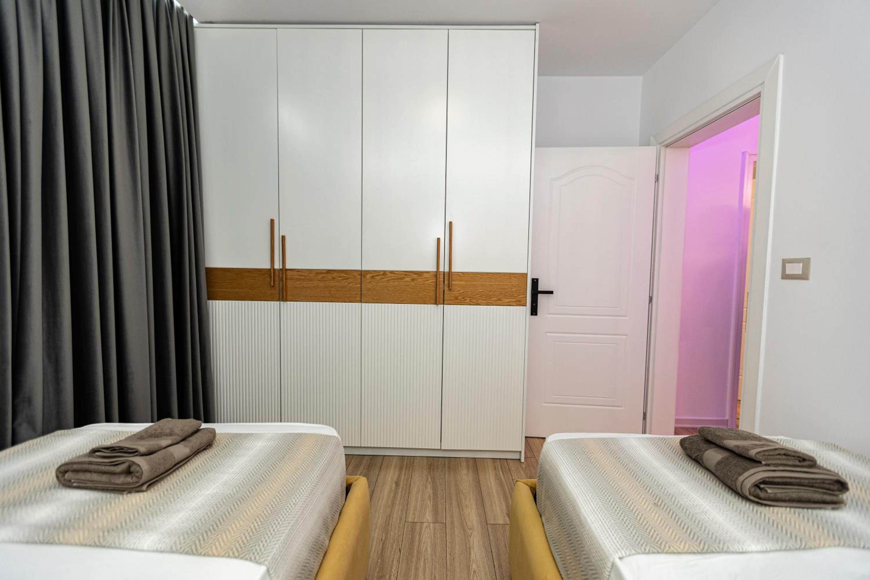 Paradise house vlore