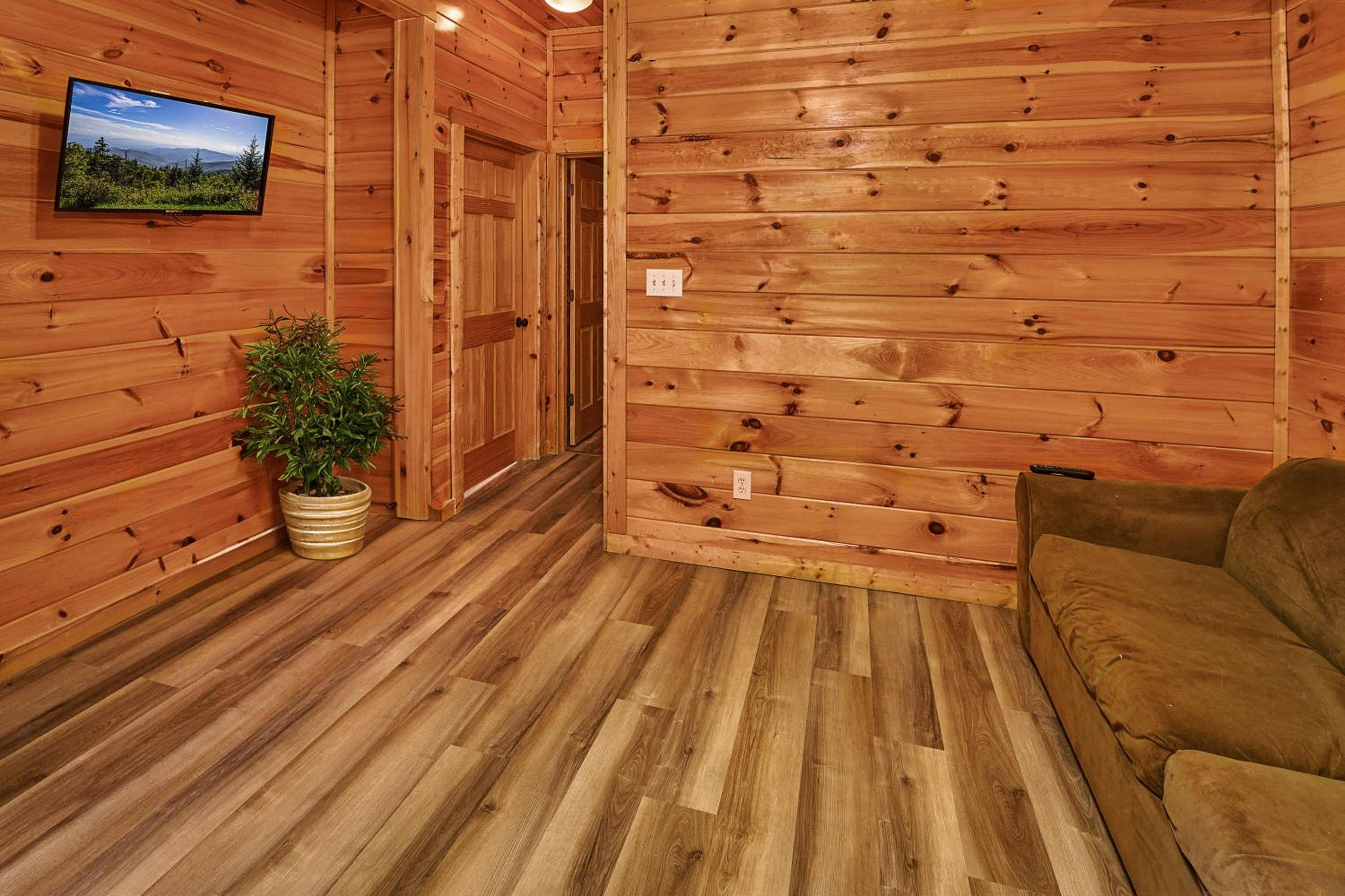 Amazing Views Private Theater Hot Tub