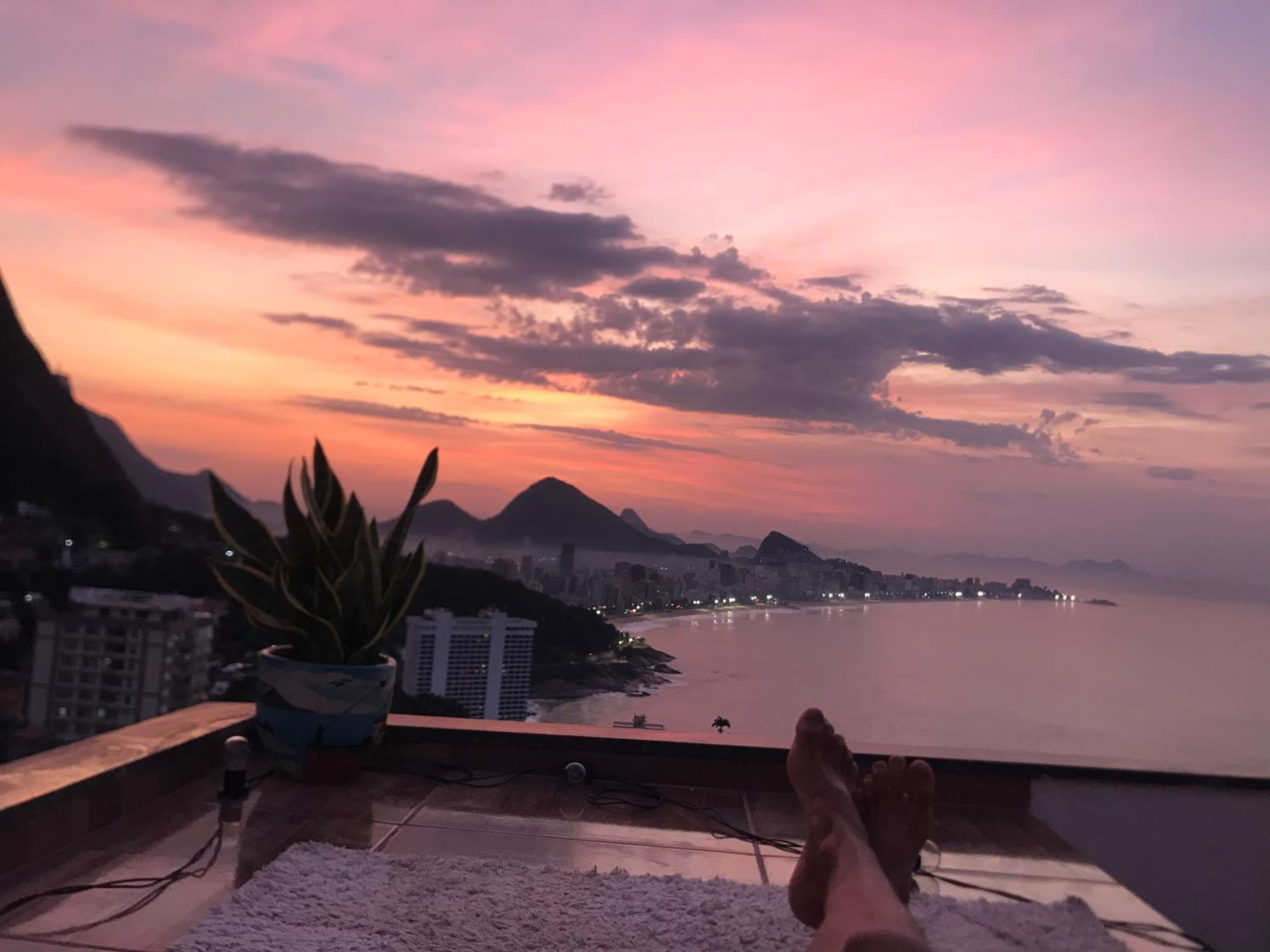 Casa beira mar com vista para o Cristo redentor