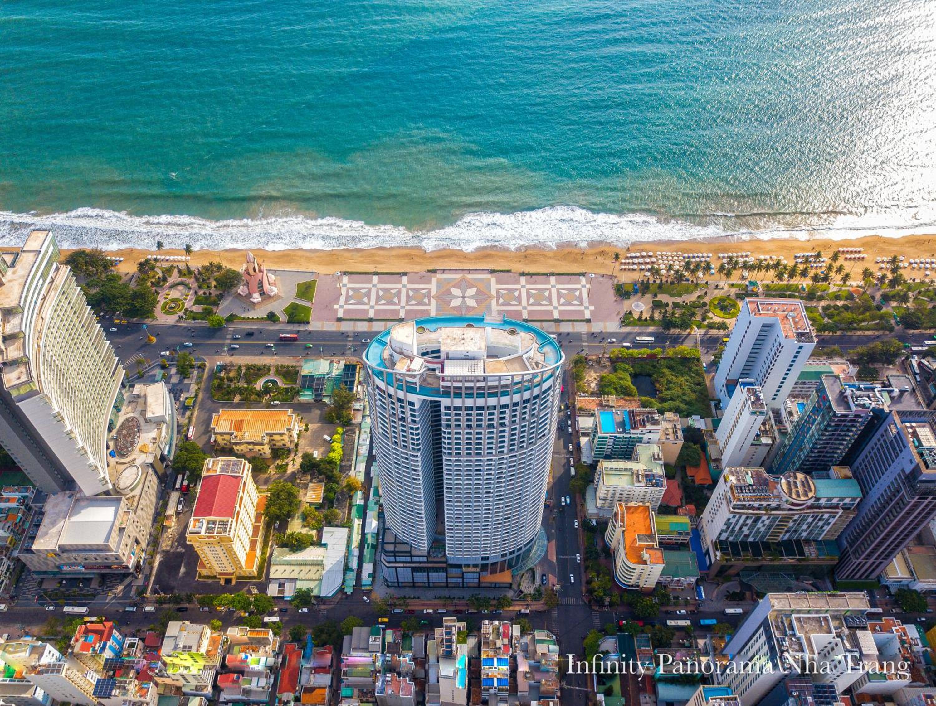 Infinity Panorama Oceanview Apartments view 3