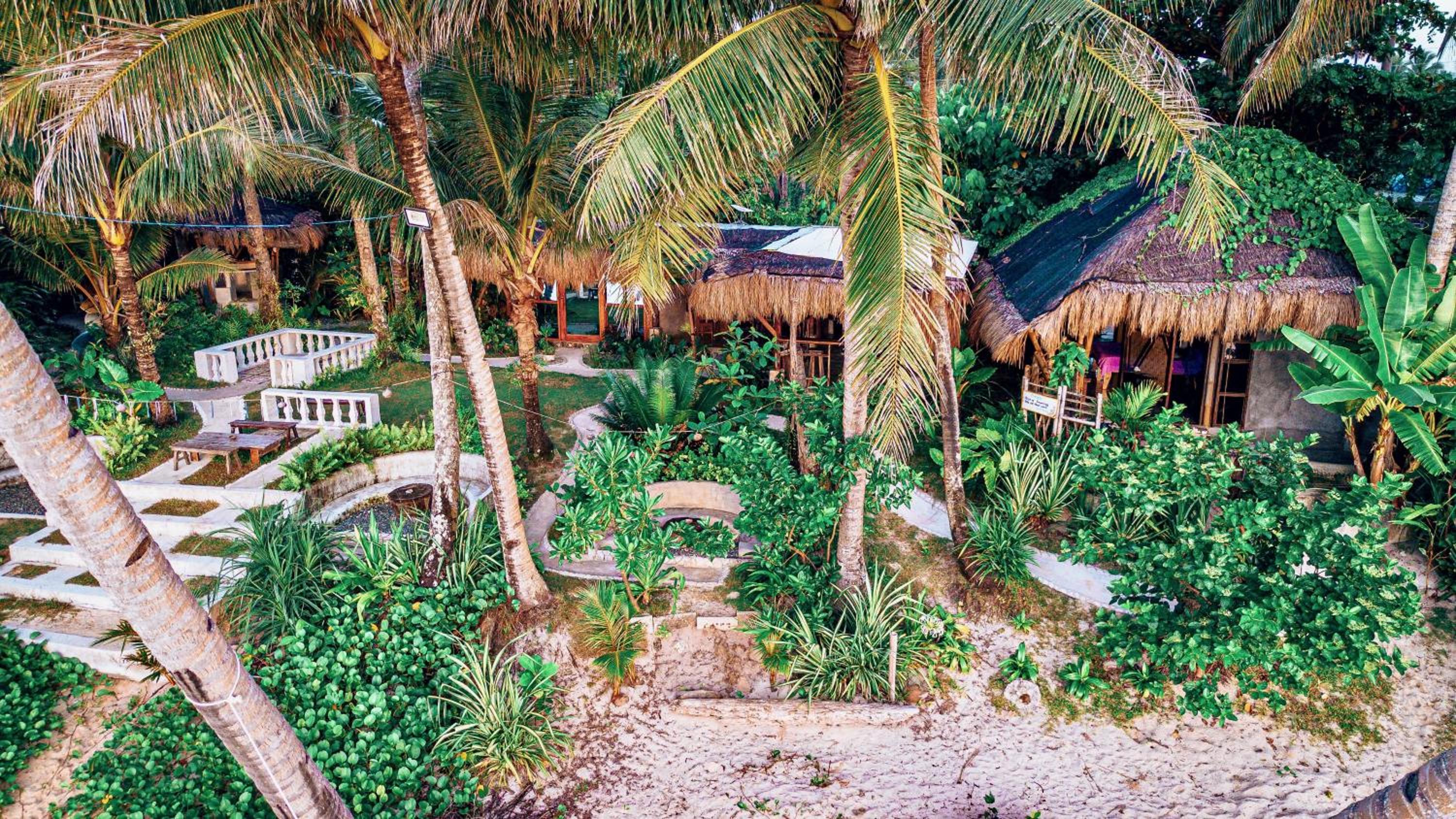 ShakaBrah's beachfront cottage