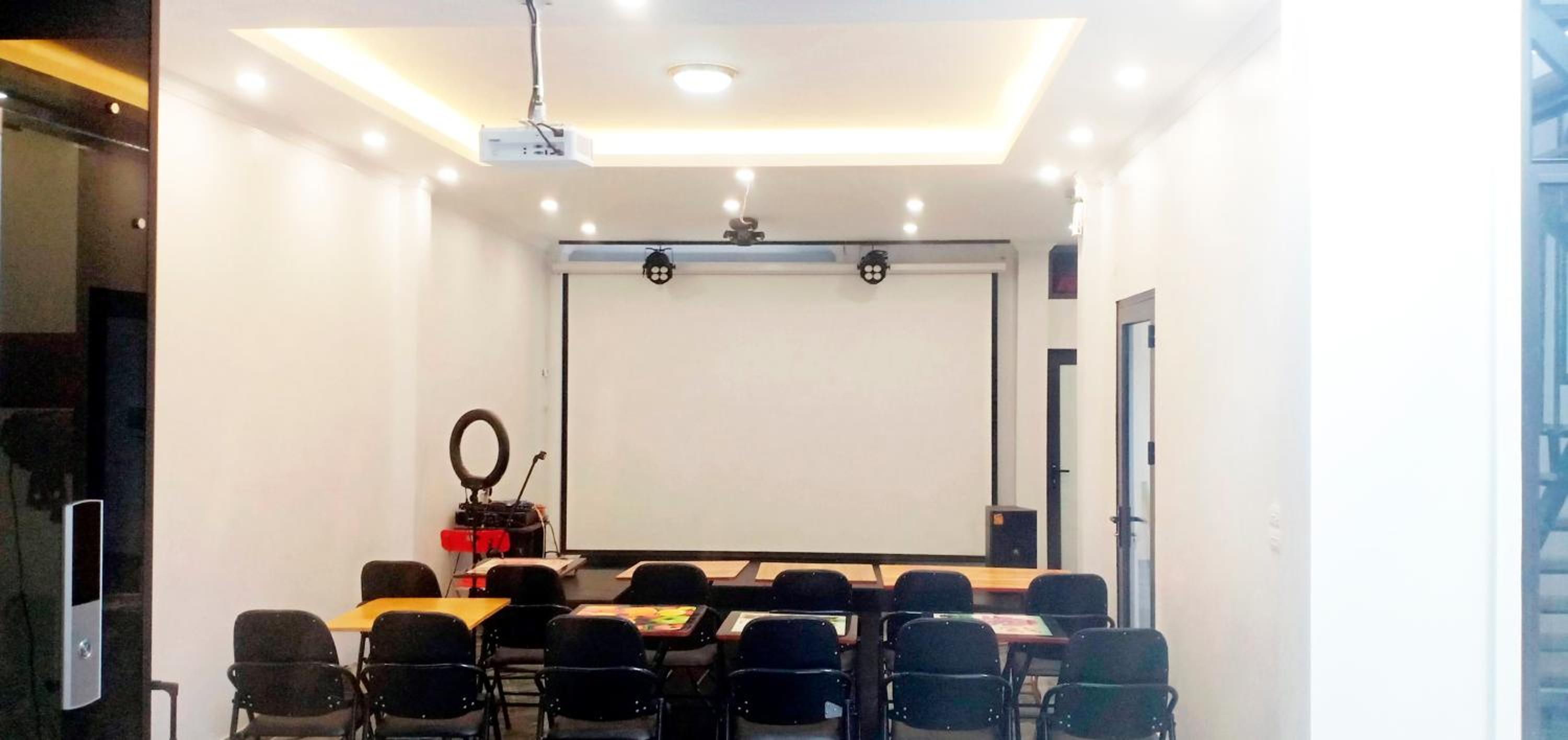 meeting & event spaces
