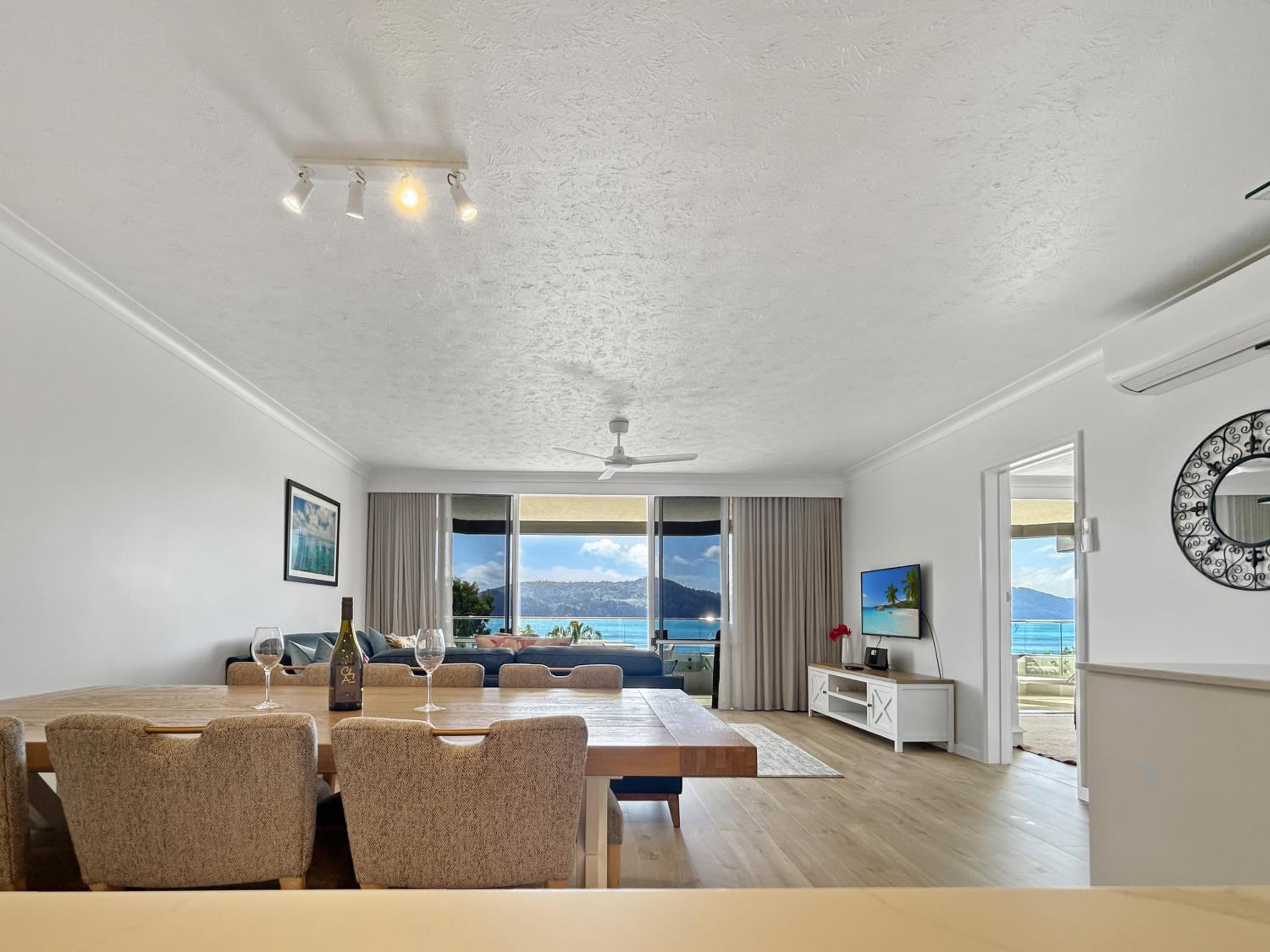 Beach Lodges