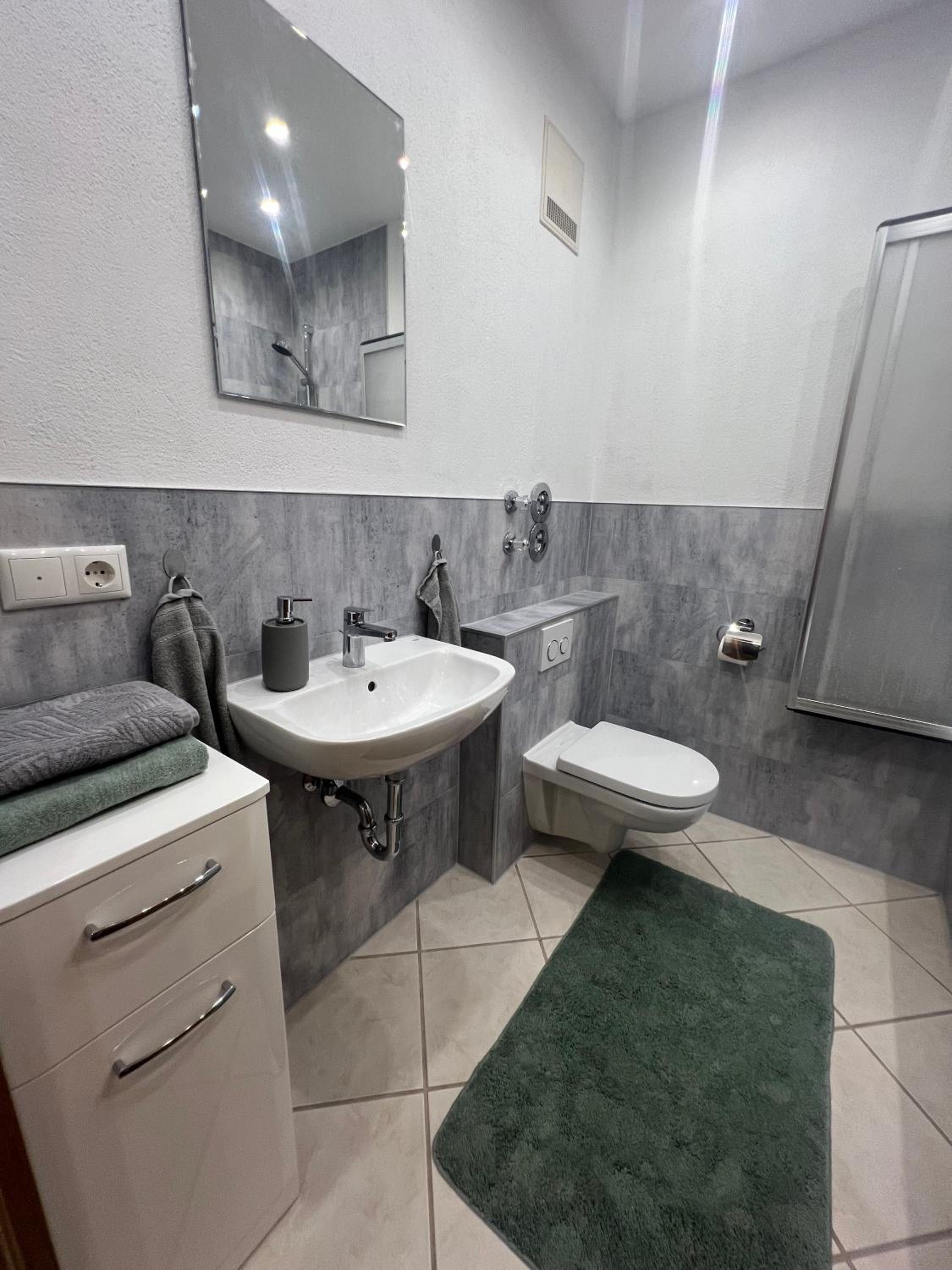 Palmen Apartment direkt in Bad Aibling