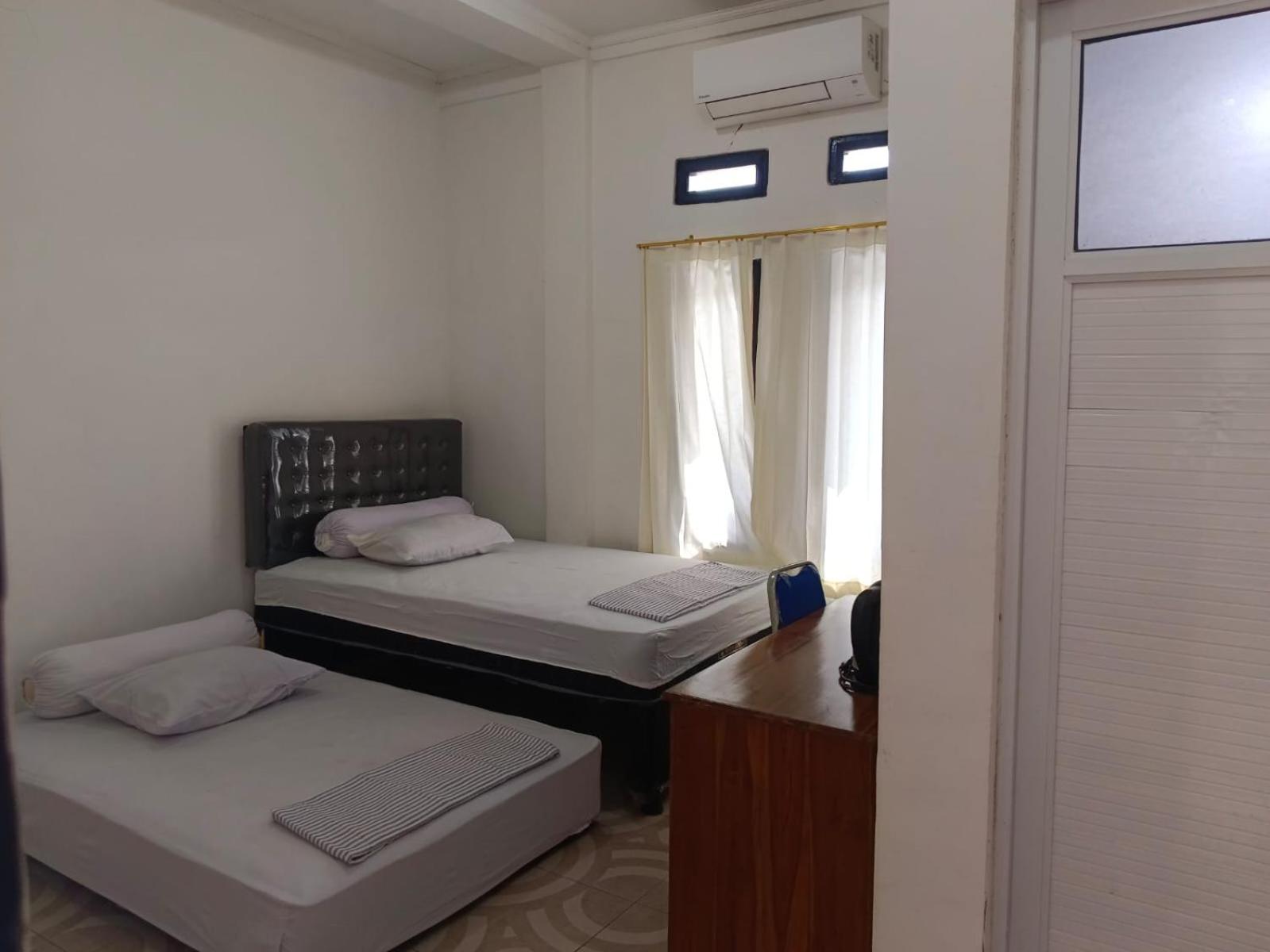 Sibento Komodo Homestay view 2