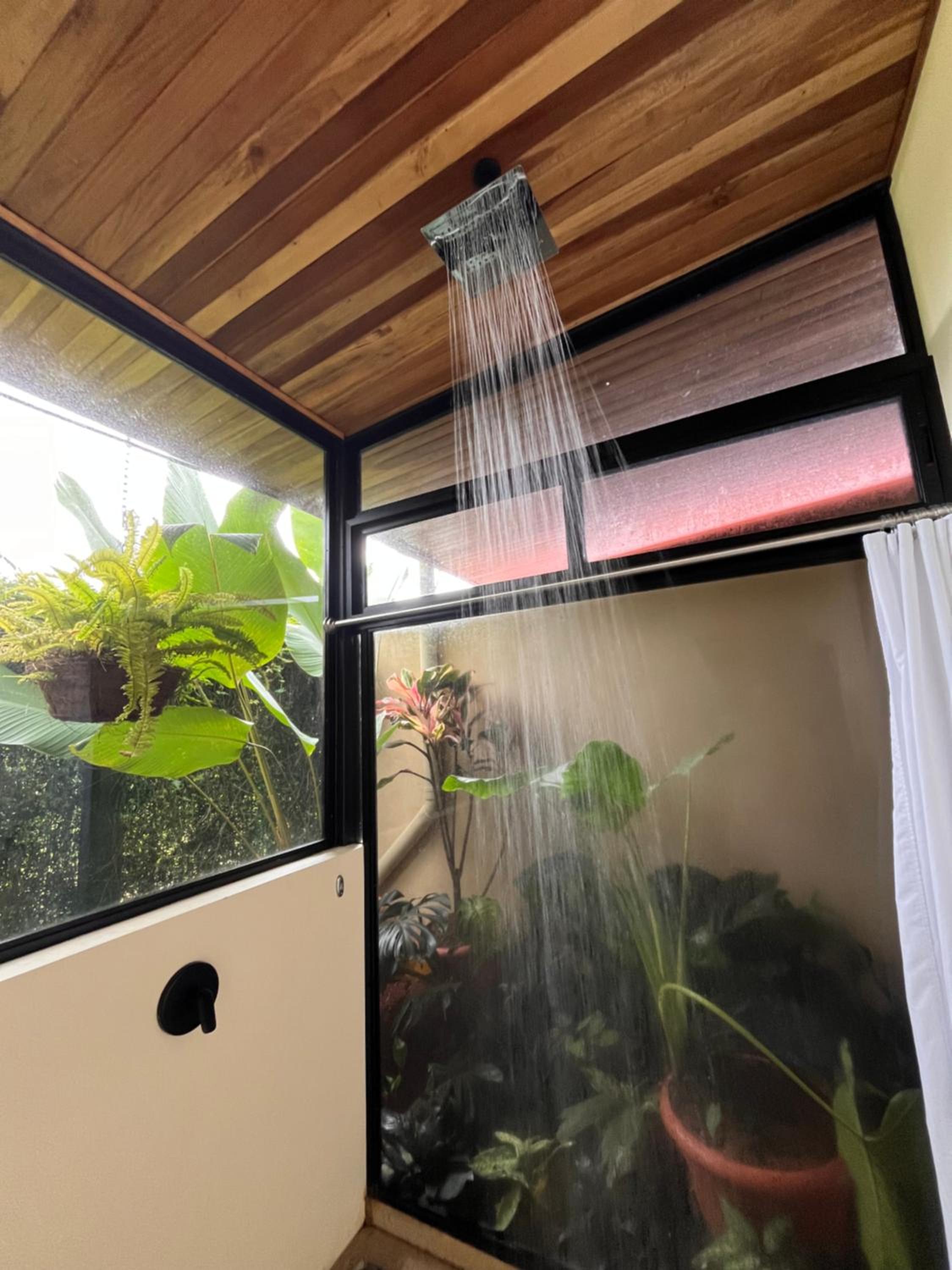 Scenic Volcano Villas with Hot Tub