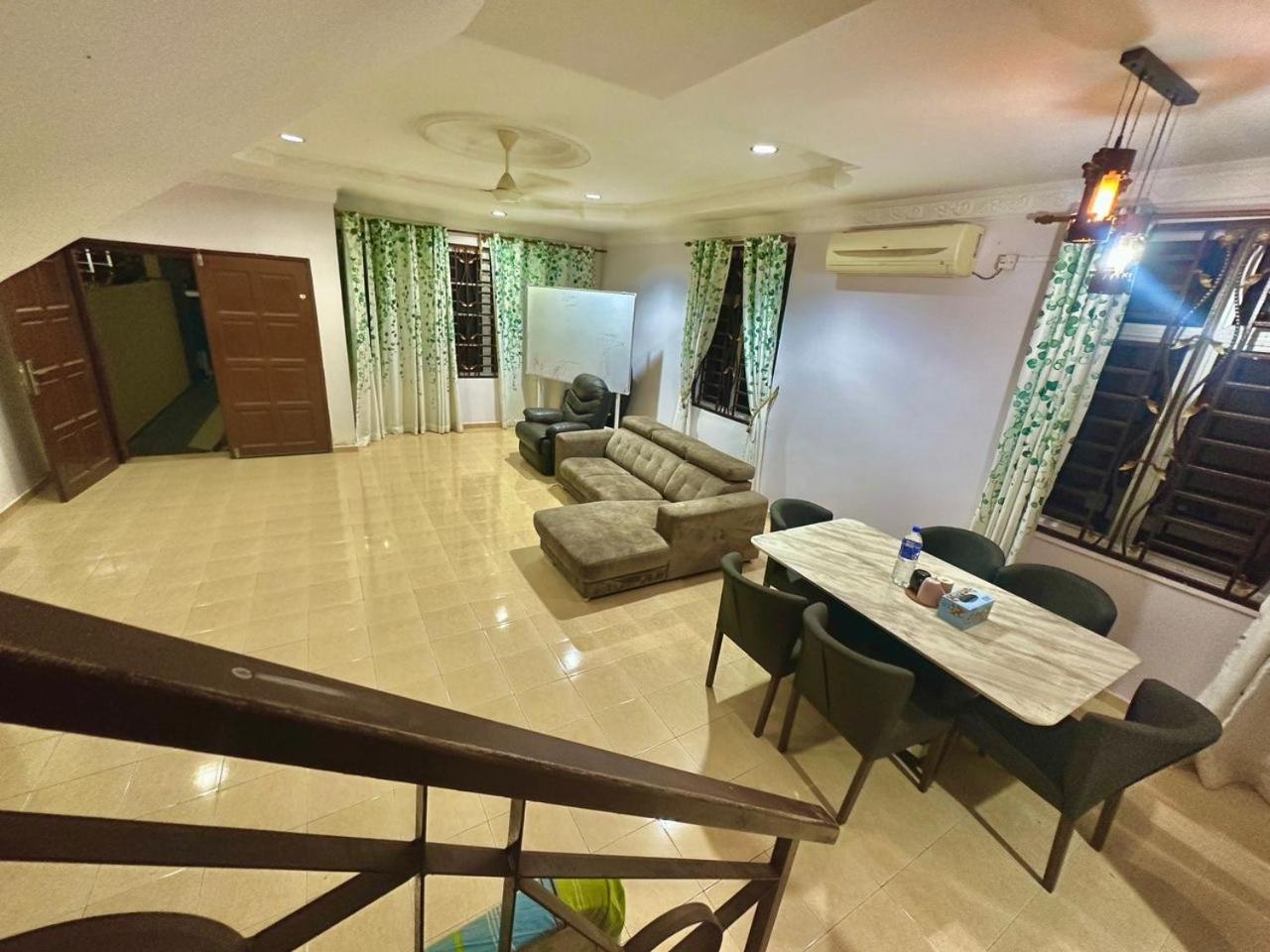 Indera Mahkota 8 Homestay Kuantan photo 1
