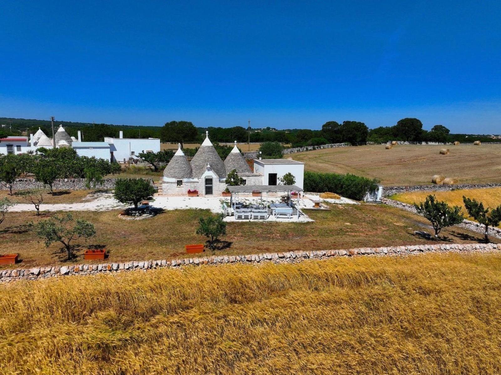 Trullo Daniè view 2