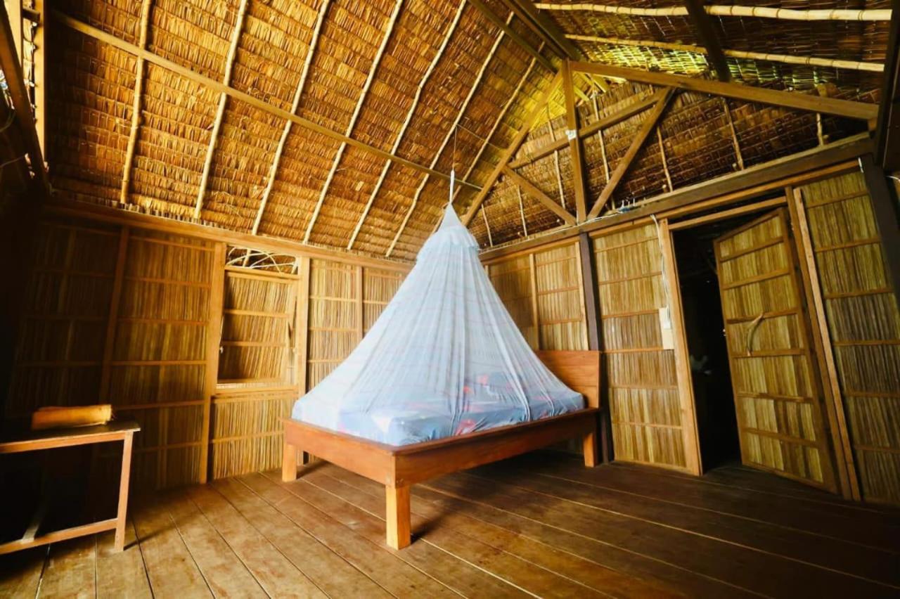 Single Room Bruno Homestay Raja Ampat view 5