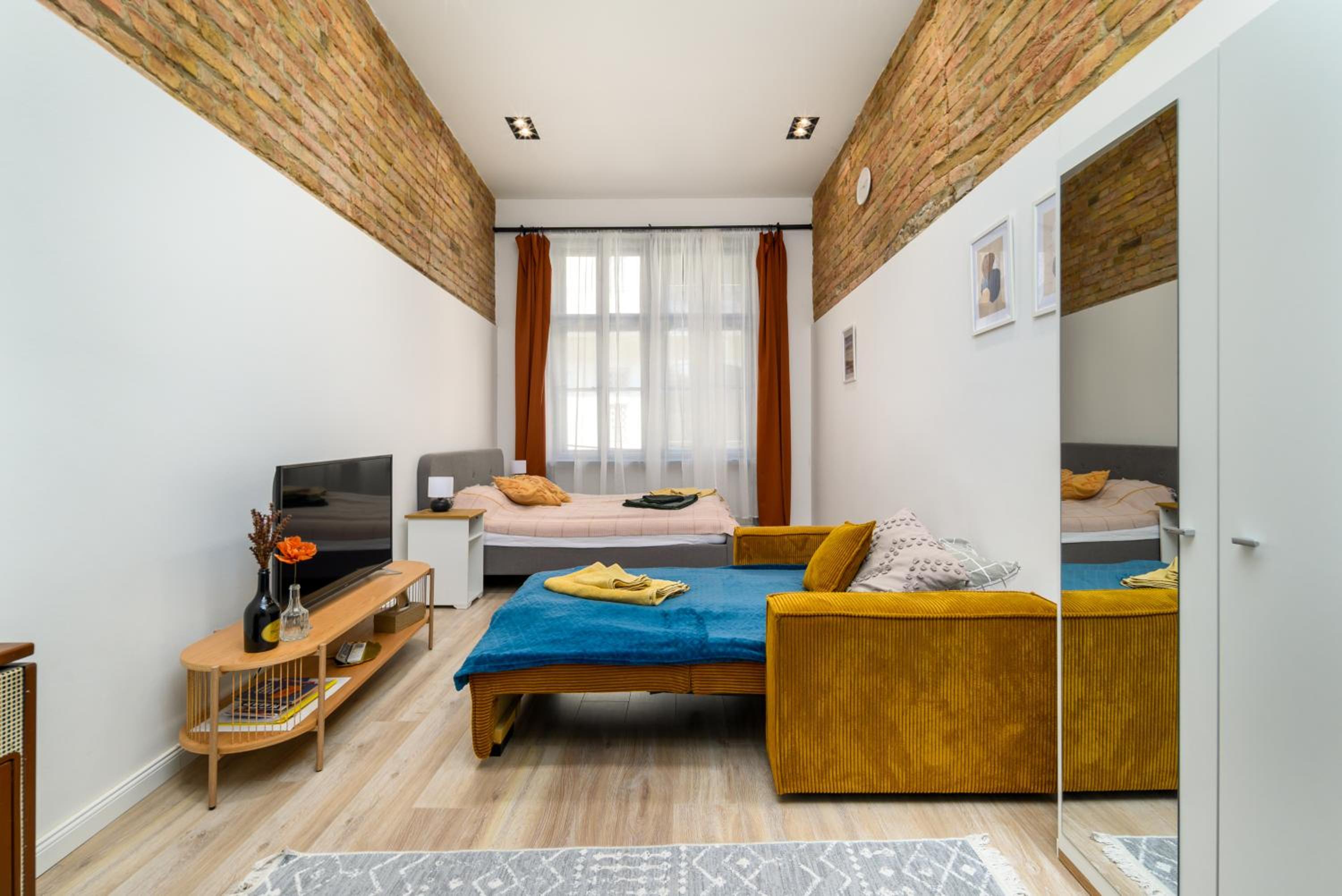 Downtown apartment 2 minutes from Opera House
