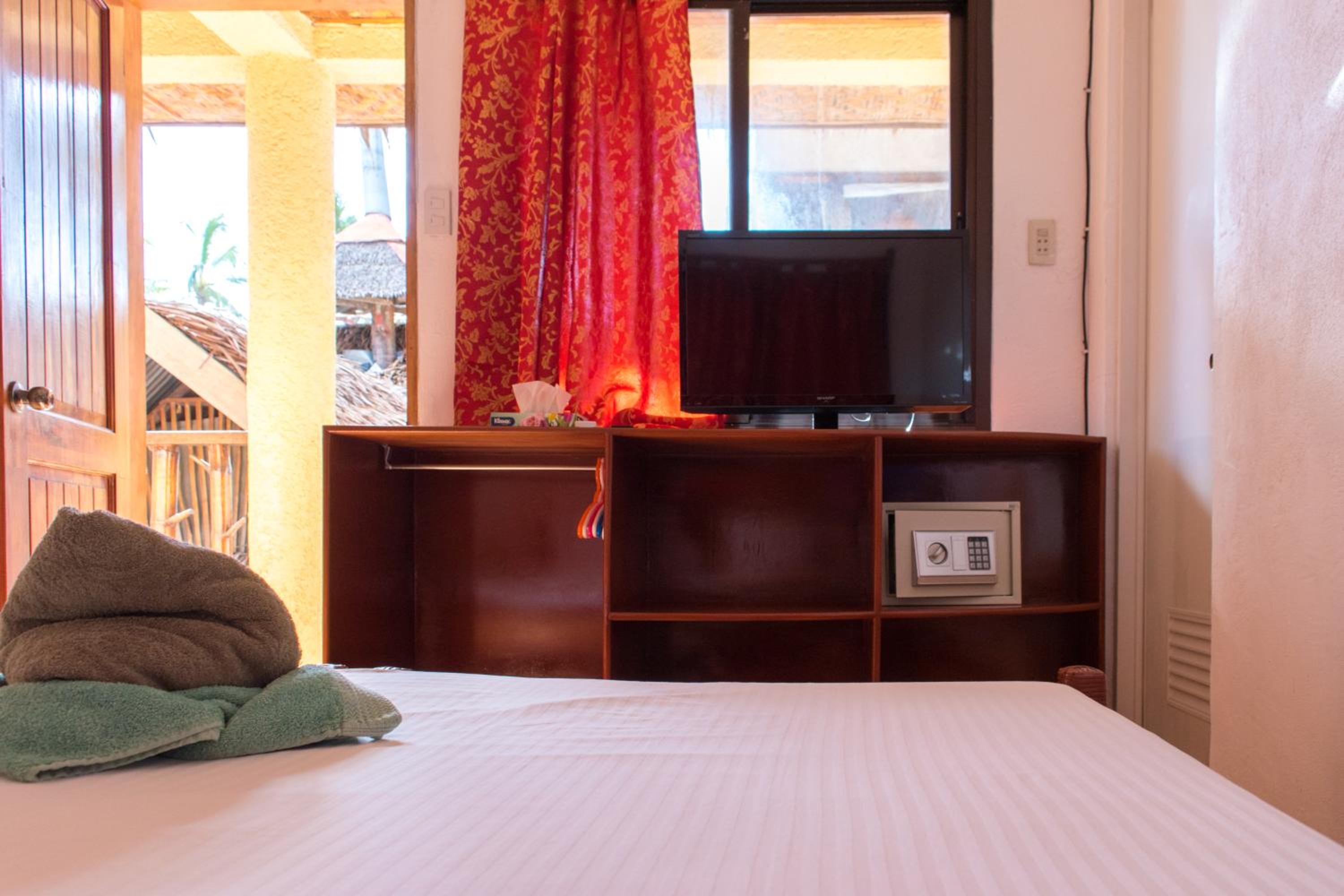 Alona Vida Beach Resort, photo 61