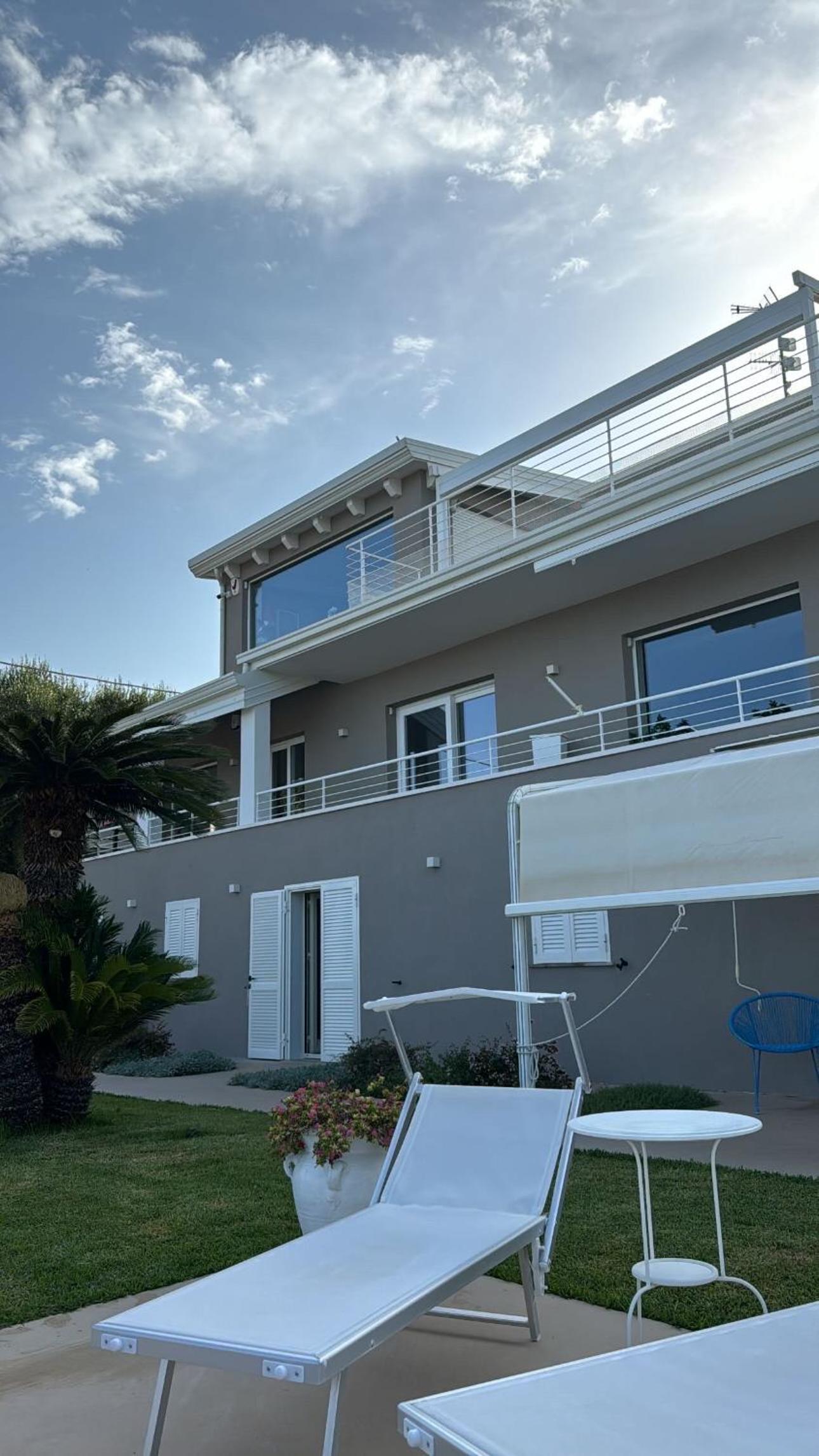 Orizzonte Mare Panoramic Rooms photo 5