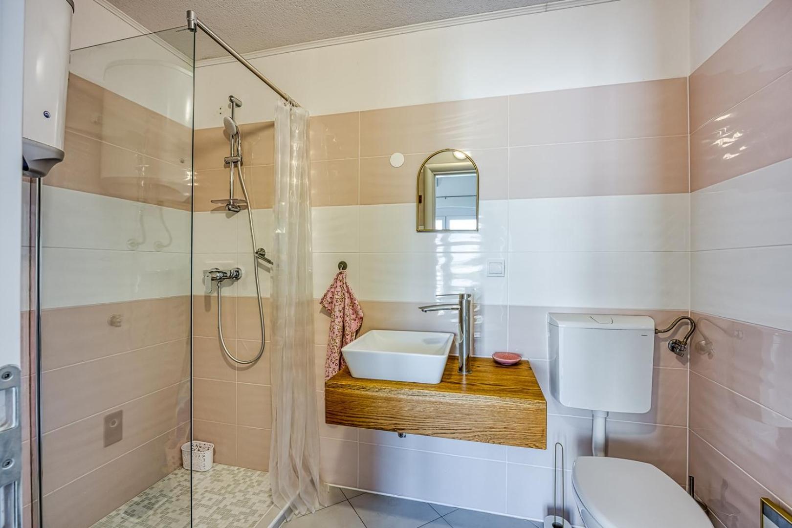 Apartments Galeb