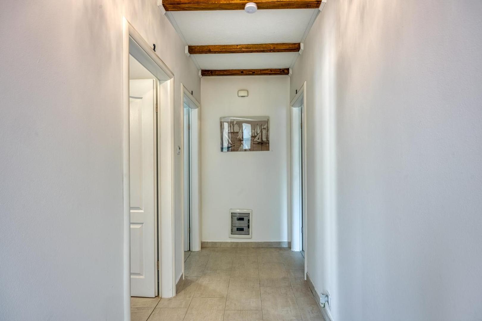 Apartments Galeb