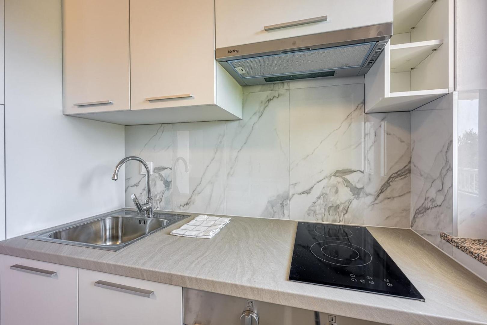 Apartments Galeb