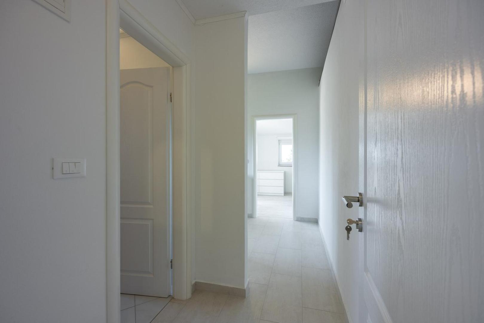 Apartments Galeb