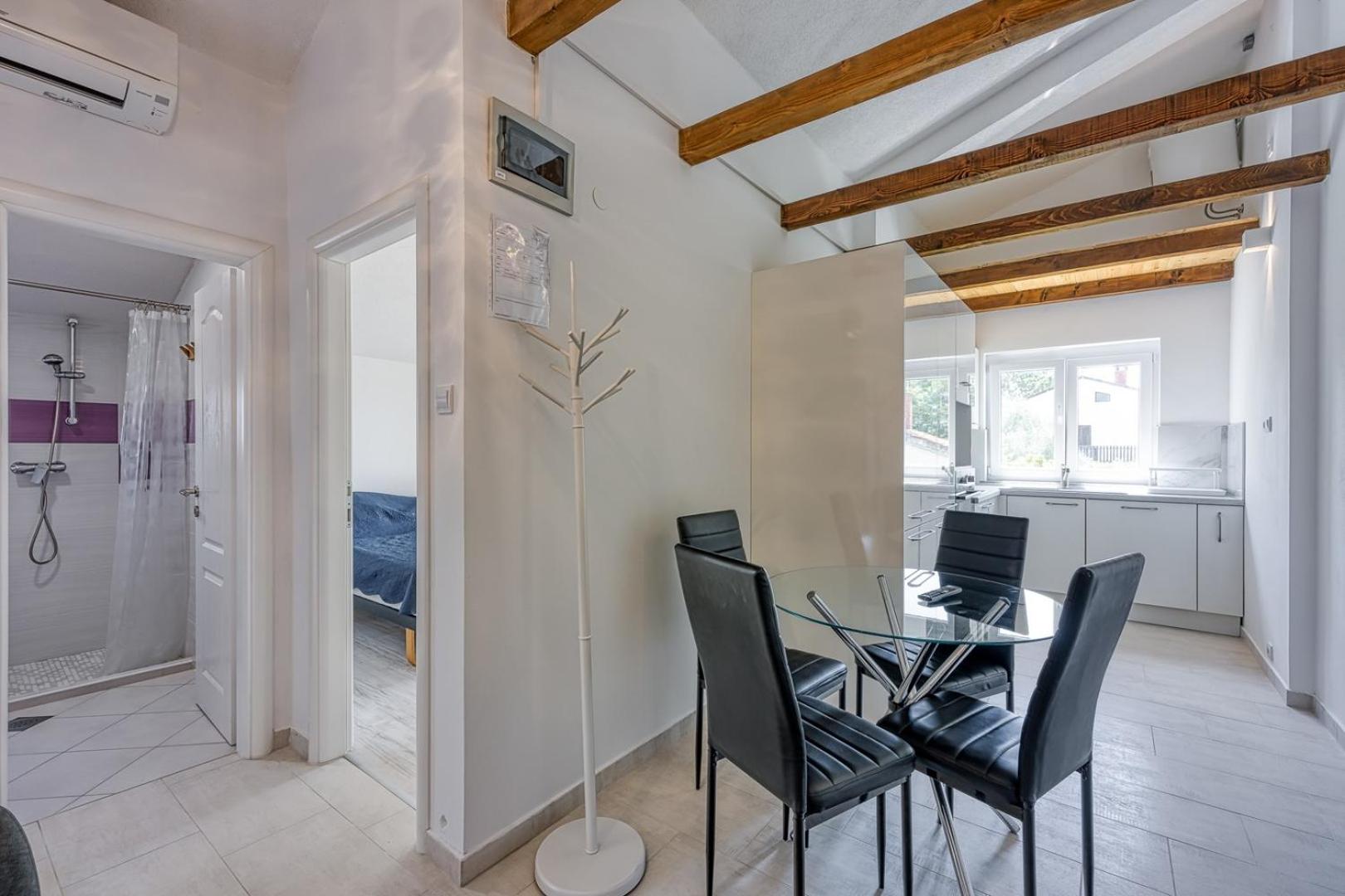 Apartments Galeb