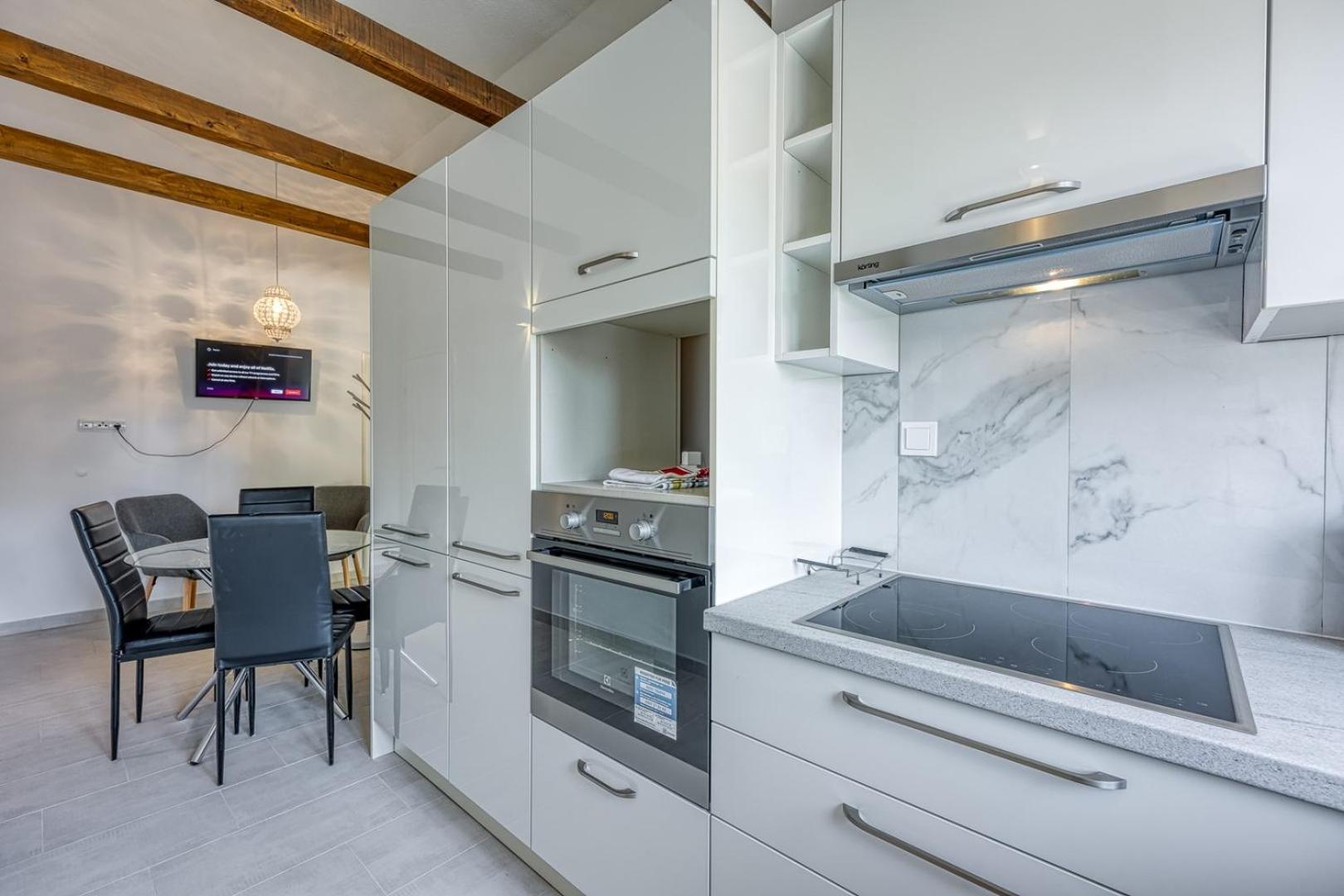 Apartments Galeb