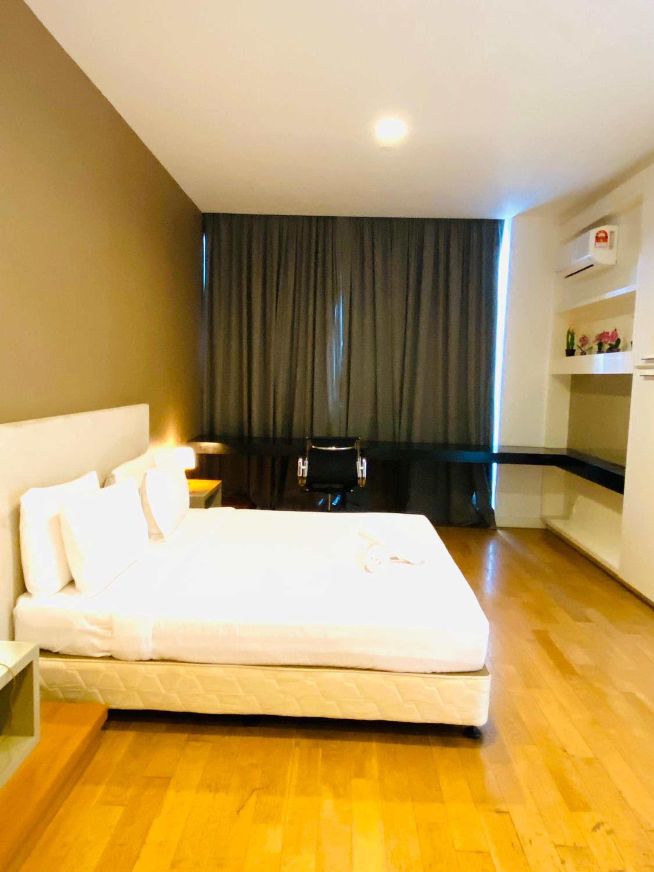 Easten Super Suites Platinum KLCC