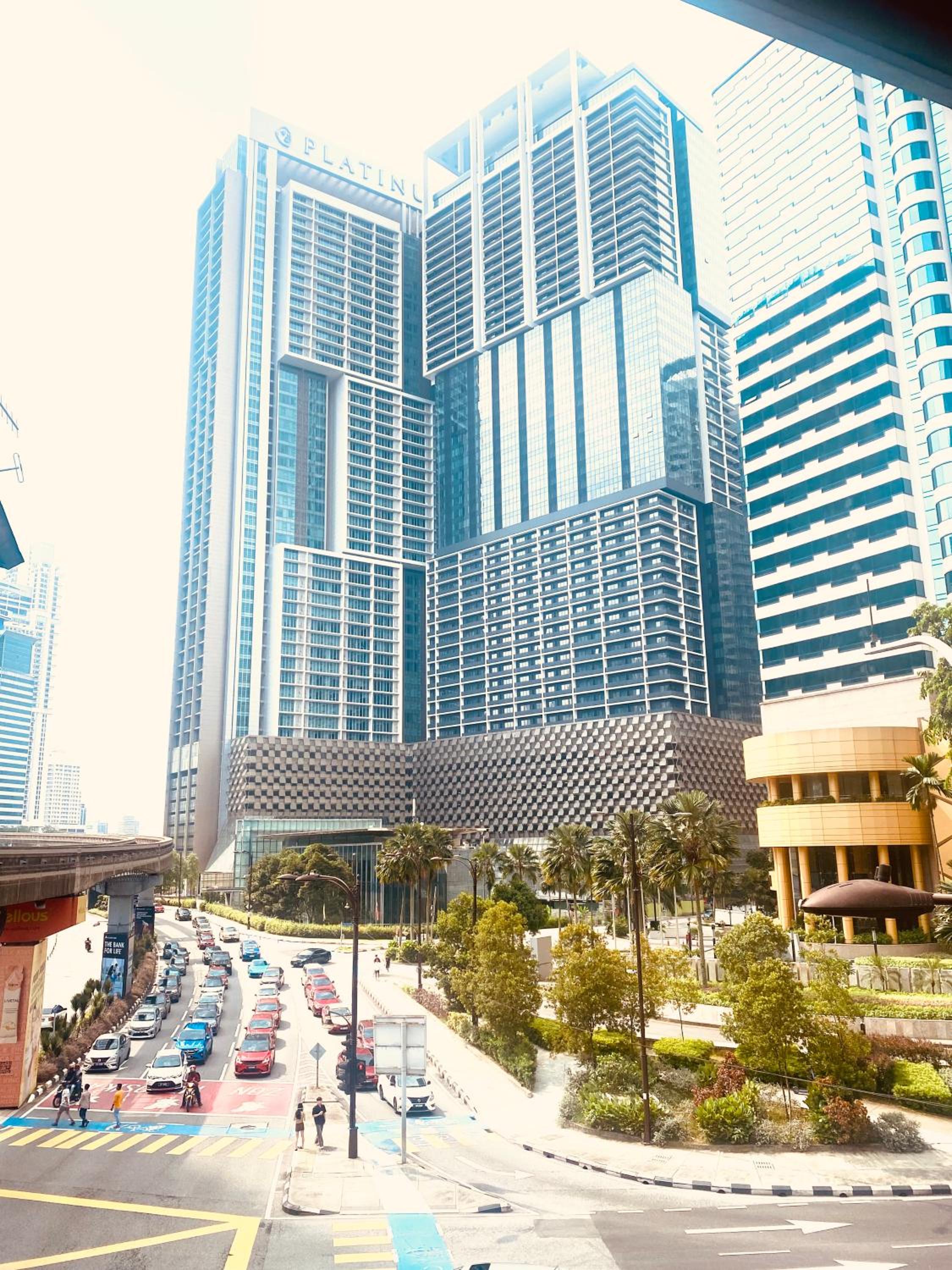 Easten Super Suites Platinum KLCC