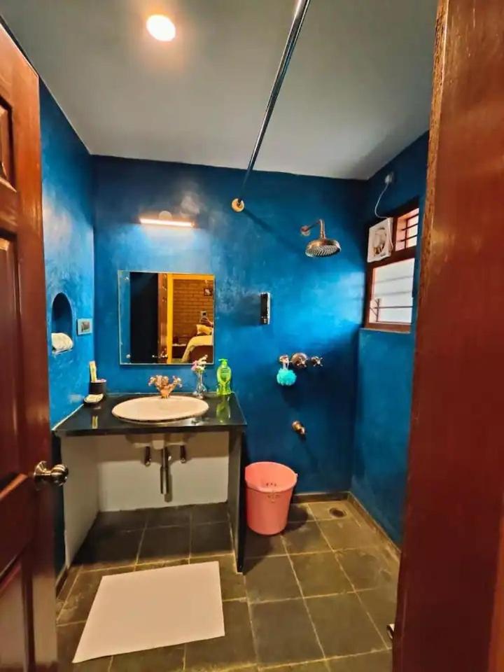 Comfy 4BHK Villa Only For Families view 4