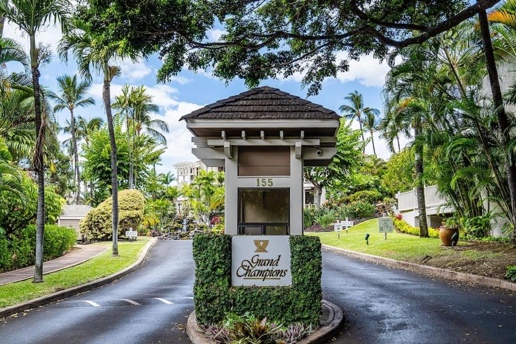 Hotel Grand Champion Villa, Luxury Stay, Pool, Fast WiFi - Image 1